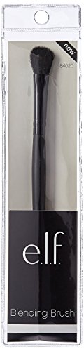 e.l.f. Blending Brush for Effortless Eyeshadow and Concealer Application