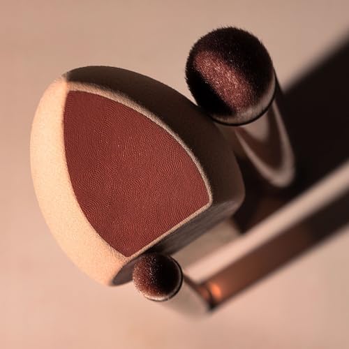 Real Techniques Makeupsaver Sponge + Brush Trio for Foundation and Concealer 13