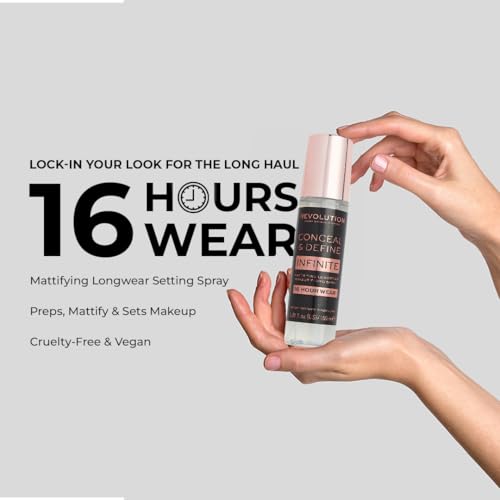 Revolution Beauty London Conceal & Define Infinite Mattifying Longwear Fixing Spray