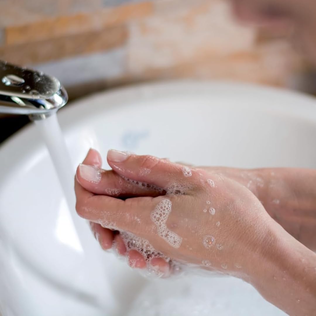 Manicare Plastic Nail Brush for Hygienic Hand and Nail Cleaning 6