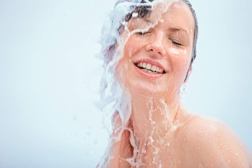 Manicare Pack of 2 Muslin Face Cloths for Gentle Exfoliation and Makeup Removal