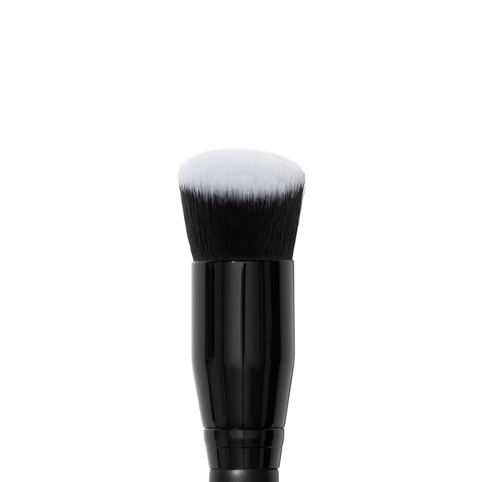 elf Camo Liquid Blush Brush, abgeschrägter Rougepinsel, ideal zum Auftragen und Verblenden