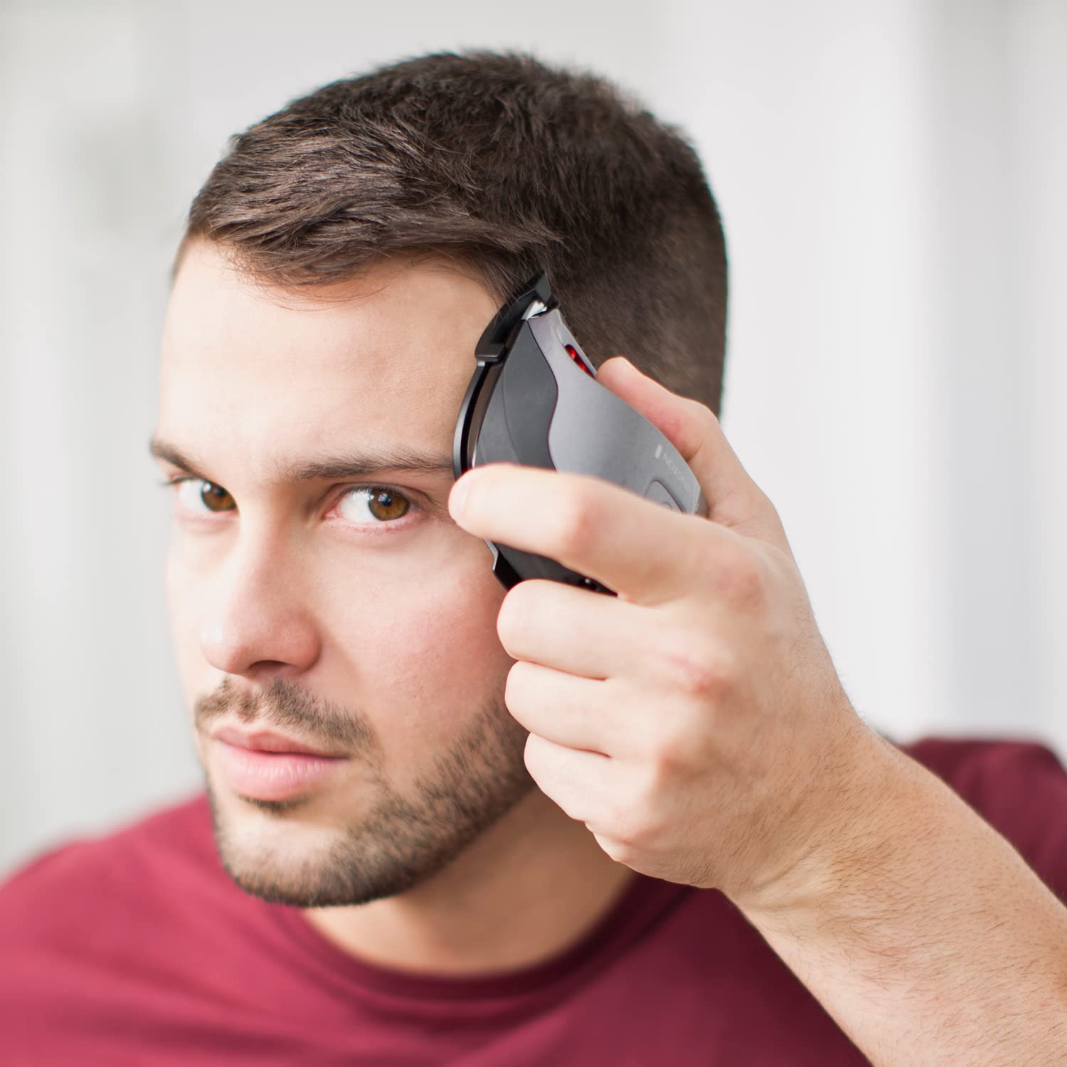 Remington Quick Cut Haarschneidemaschine mit 9 Kammaufsätzen und gebogener Klinge für schnelles Schneiden 4