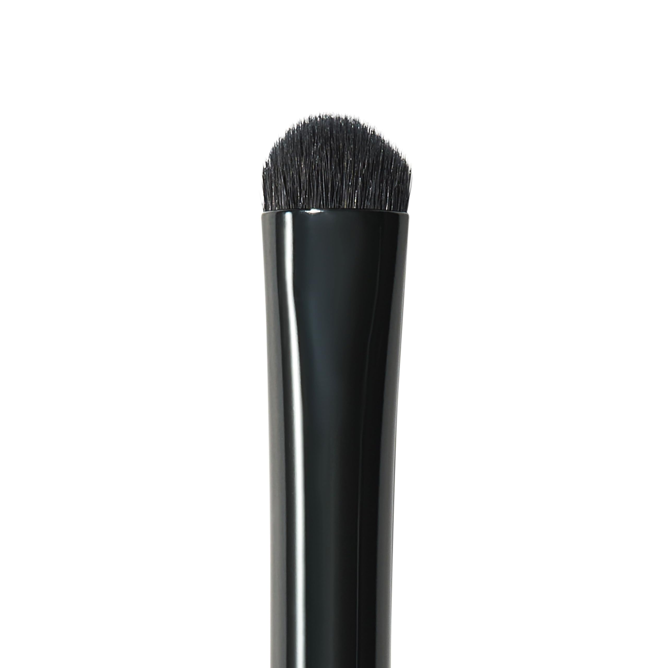 e.l.f. Short Smudging Brush for Smoky Eyes and Eyeliner Definition