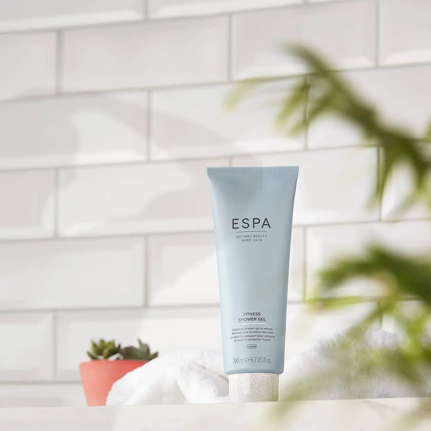 ESPA Fitness Shower Gel 200ml with Eucalyptus, Clove Bud & Lavender for Rejuvenation 3