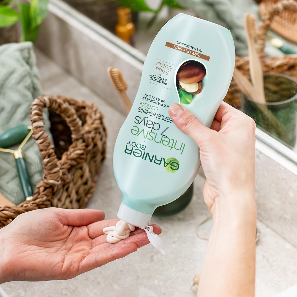 Garnier Intensive 7 Days Shea Butter Body Lotion with Probiotic Extract for Very Dry Skin 400ml