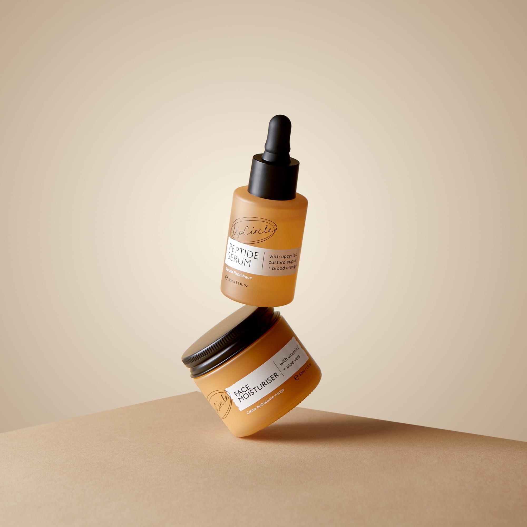 UpCircle Elasticity Boosting Duo: Peptide Serum & Face Moisturiser for Sensitive Skin 4