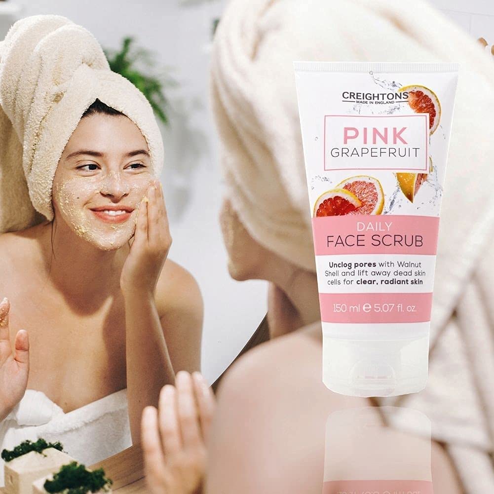 Creightons Pink Grapefruit Daily Face Scrub (150ml) - Befreit die Poren mit Walnuss 4
