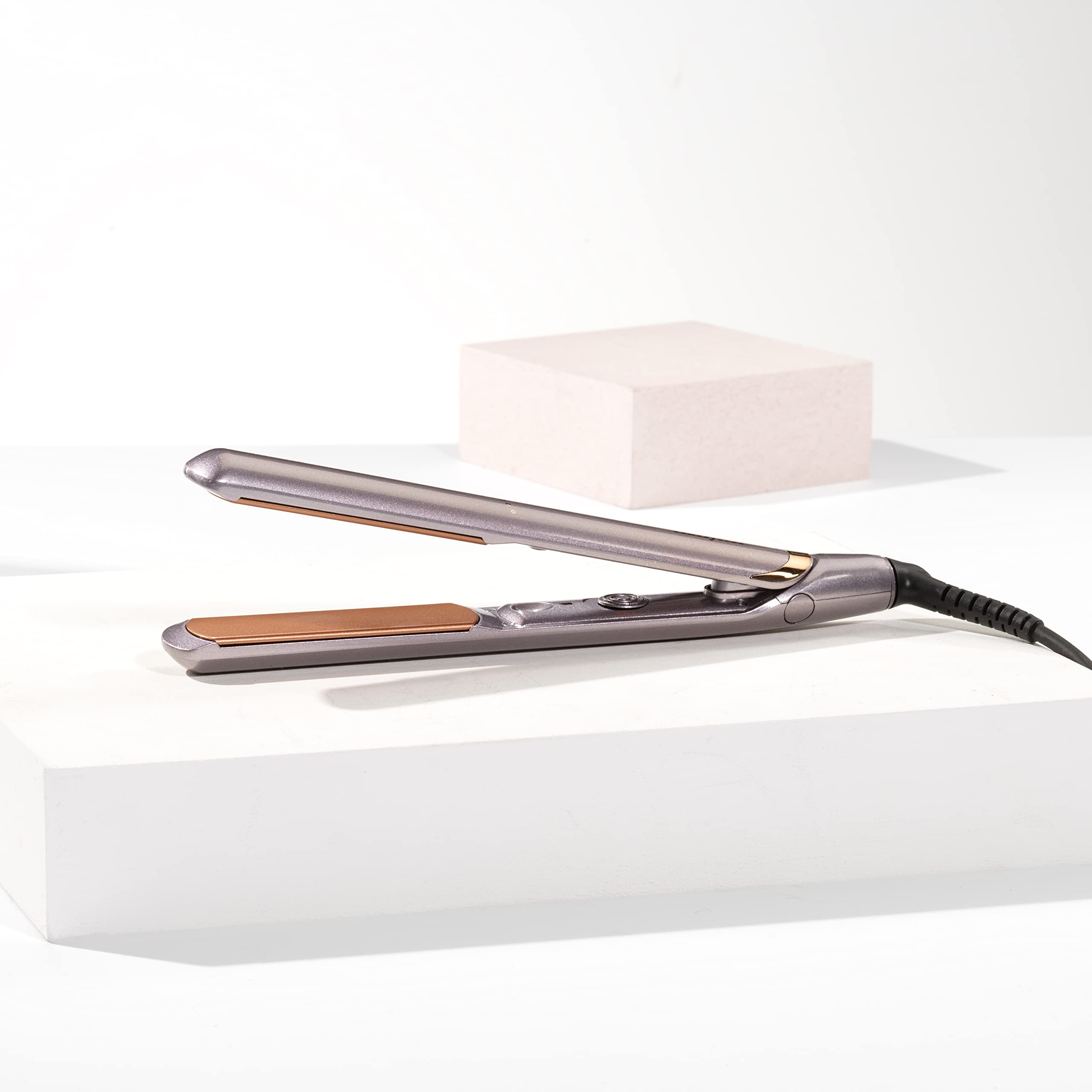 BaByliss Shimmer Hair Straighteners with Ceramic Plates and 15-Second Heat Up