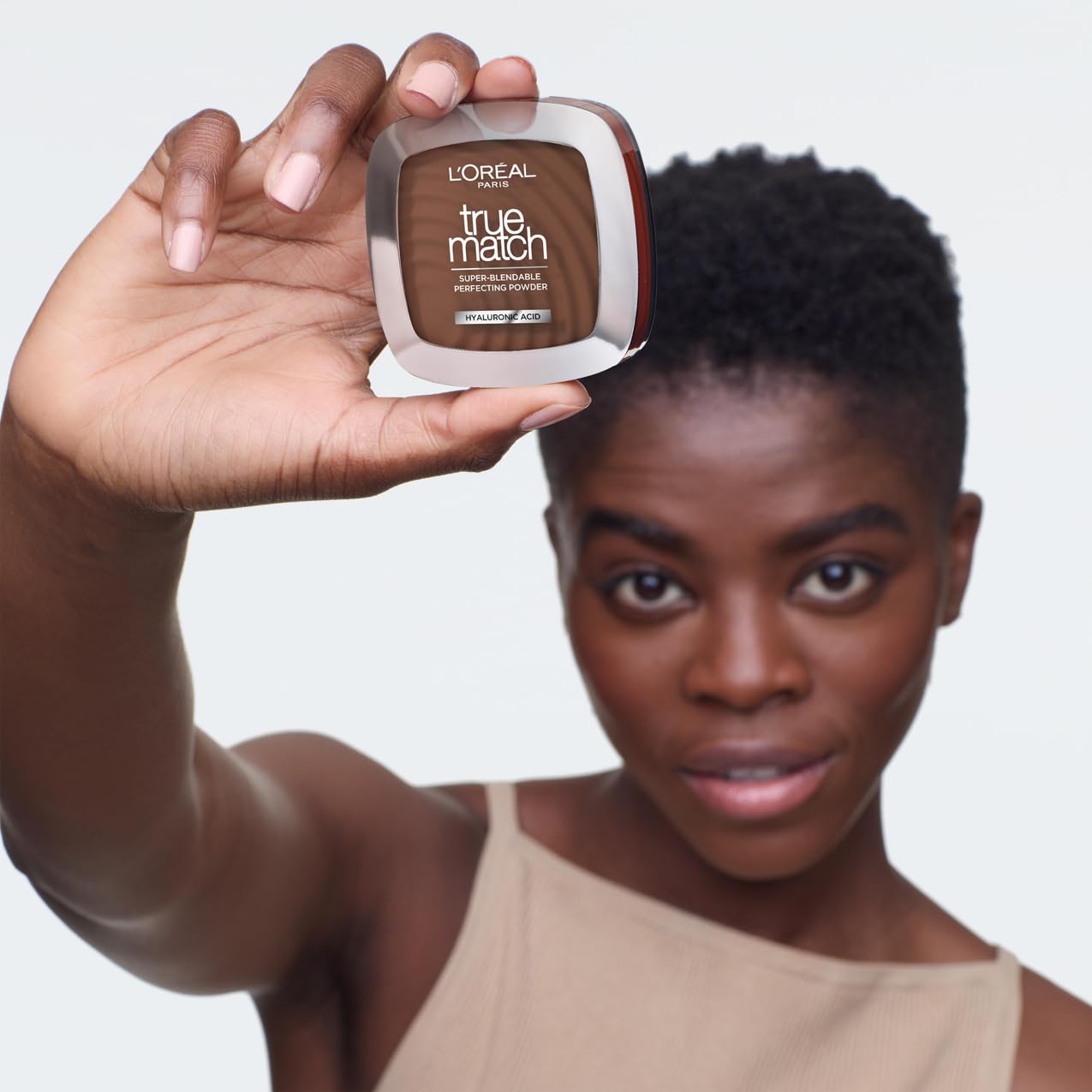 L'Oréal Paris Transparentes Gesichtspuder, True Match Make-up-Puder für das Gesicht, mit Hyaluronsäure für ein natürlich strahlendes Finish, glättet und verbessert die Hautstruktur, Farbton 2C 5