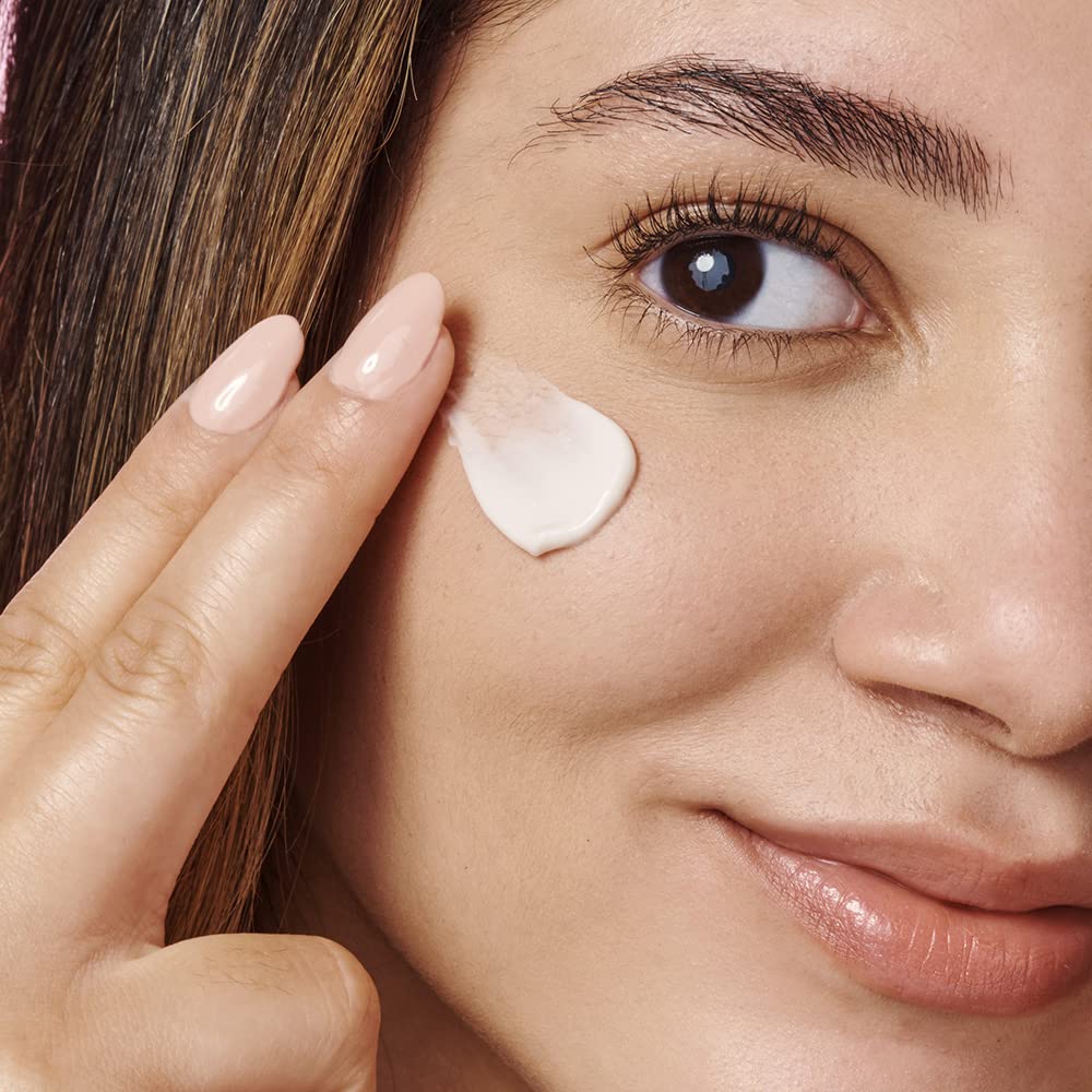 CATRICE The Mattifier Oil-Control Primer for Pores and Shine Control 4