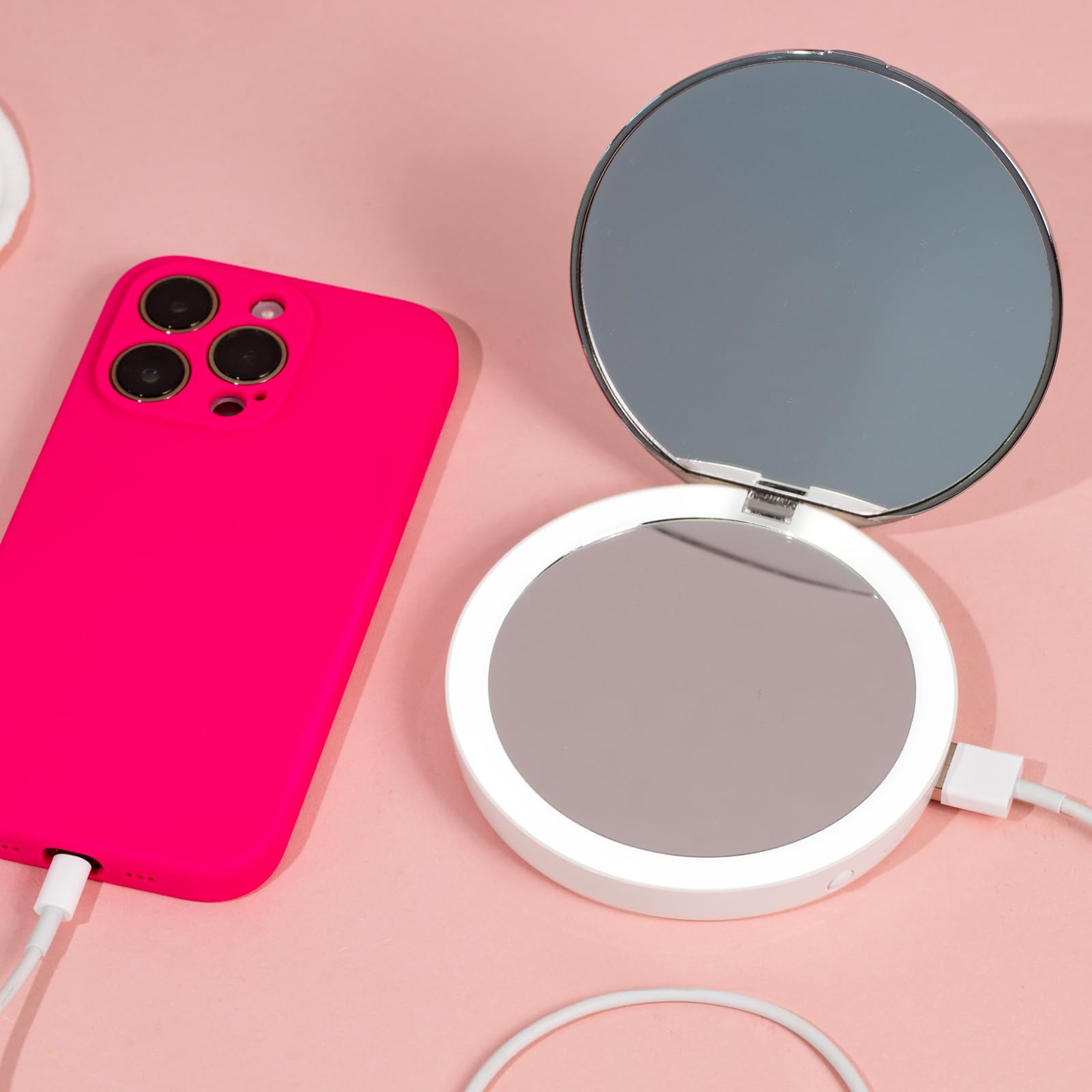 STYLPRO Flip 'n' Charge LED Mirror with Power Bank and 3x Magnification 8