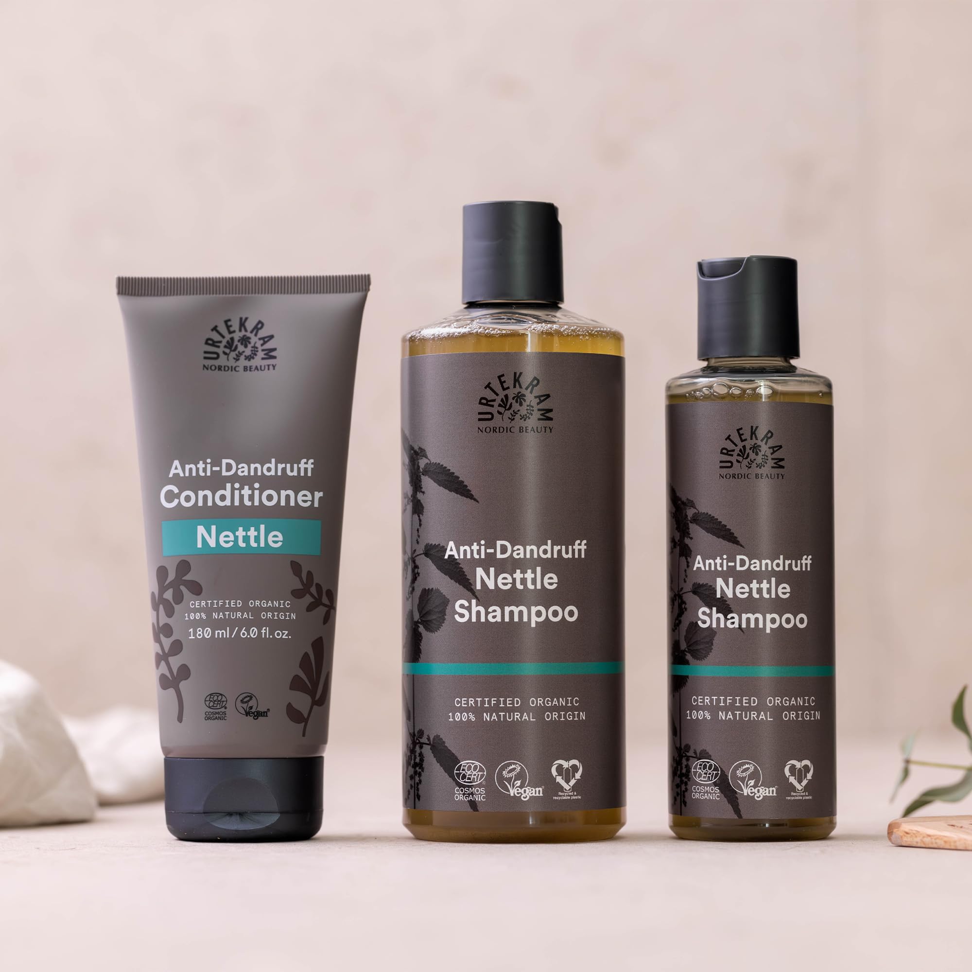 Urtekram Brennnessel-Shampoo für juckende Kopfhaut – Beruhigende Anti-Schuppen-Haarpflege 5