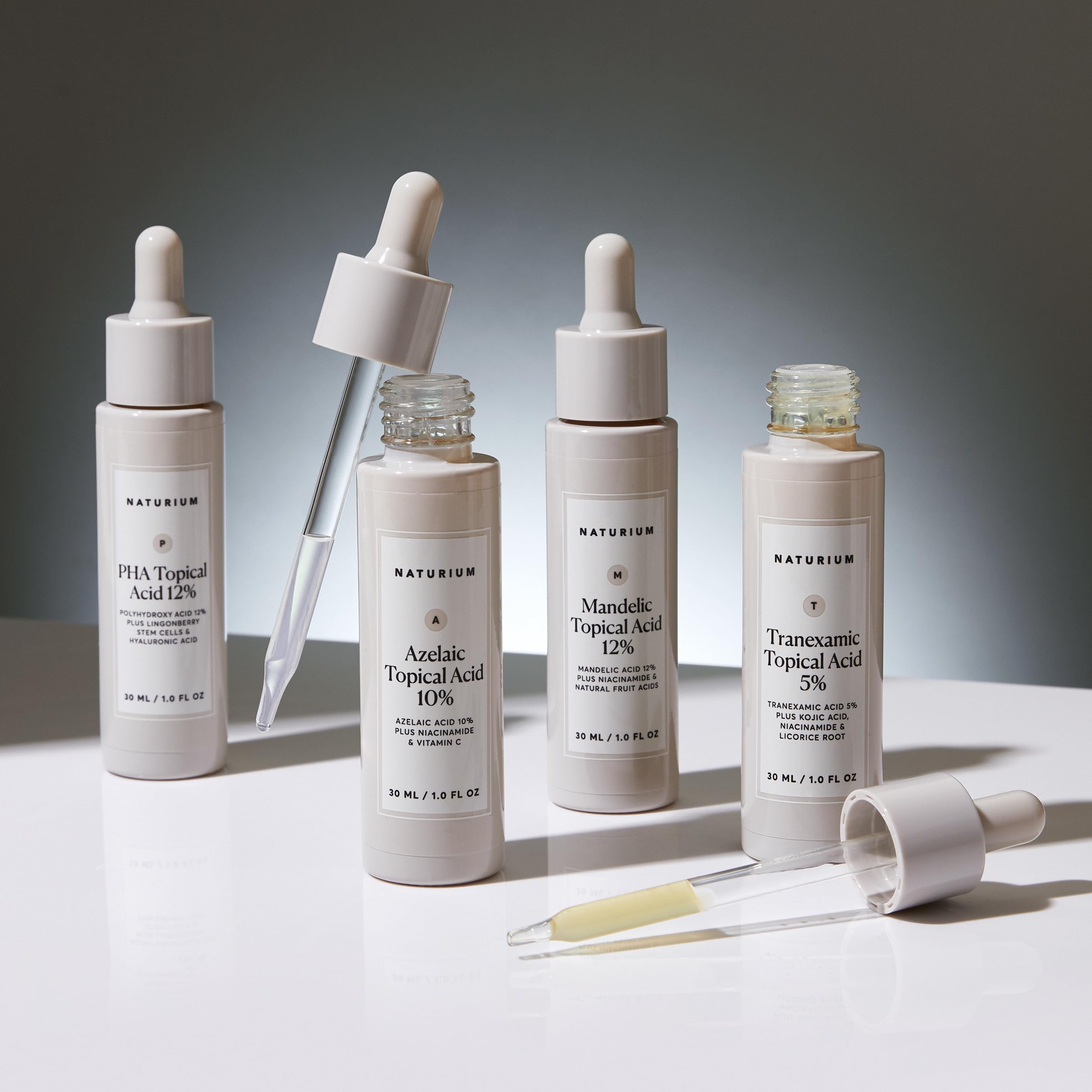 Naturium Azelaic Topical Acid 10% Exfoliating Serum for Tone and Texture Improvement 4