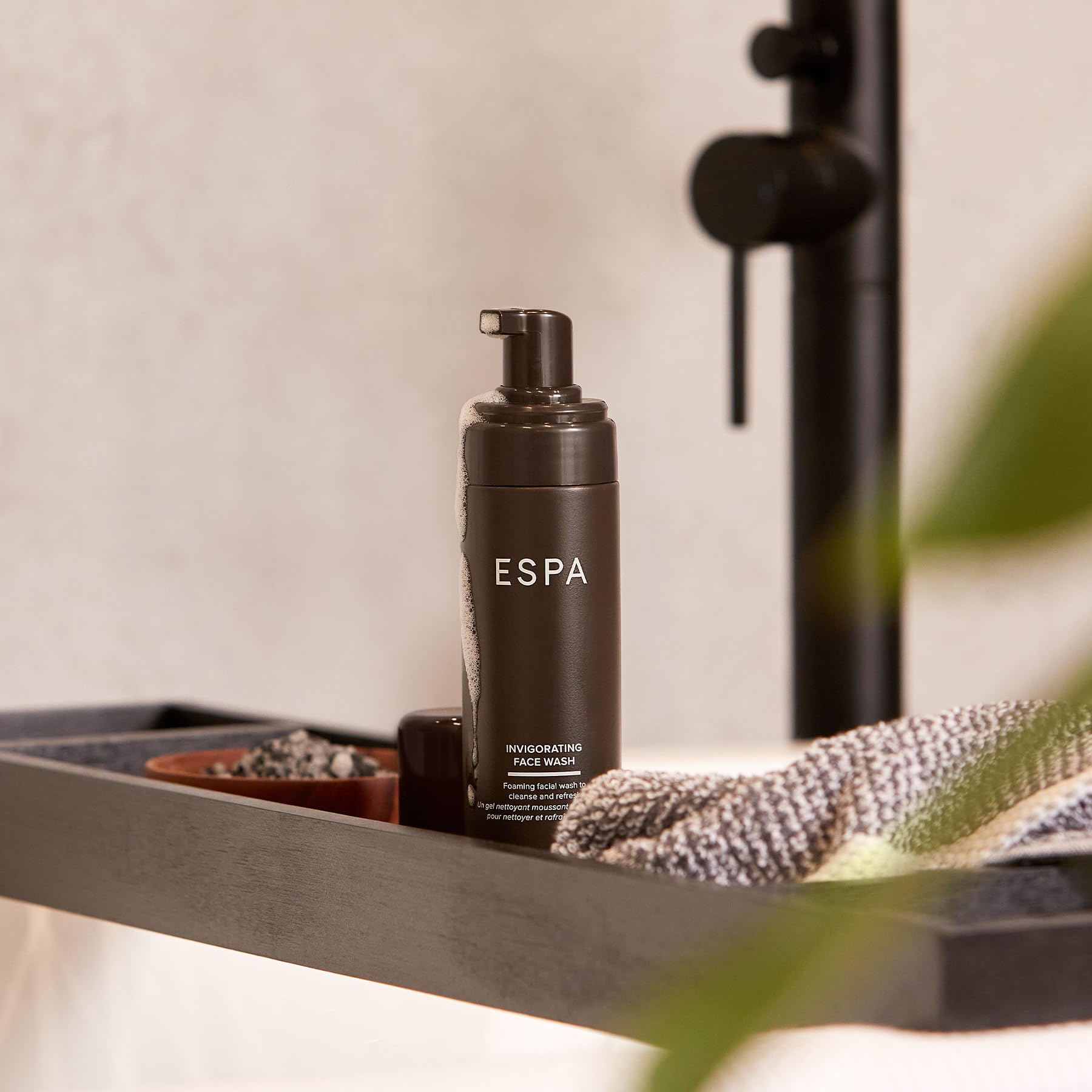 ESPA Invigorating Foaming Facial Wash for Deep Cleansing | 150ml 6