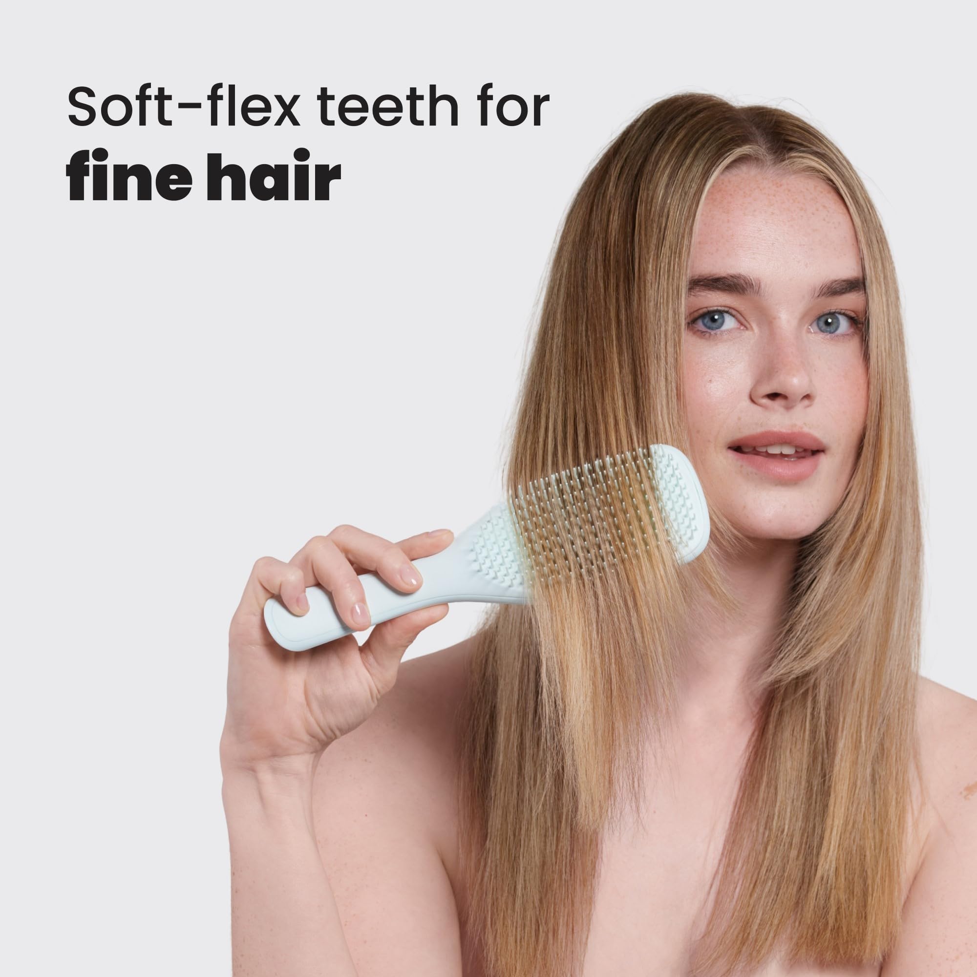 Tangle Teezer Fine and Fragile Ultimate Detangler Hairbrush for Coloured, Fine & Thin Hair - Ice Blue 5