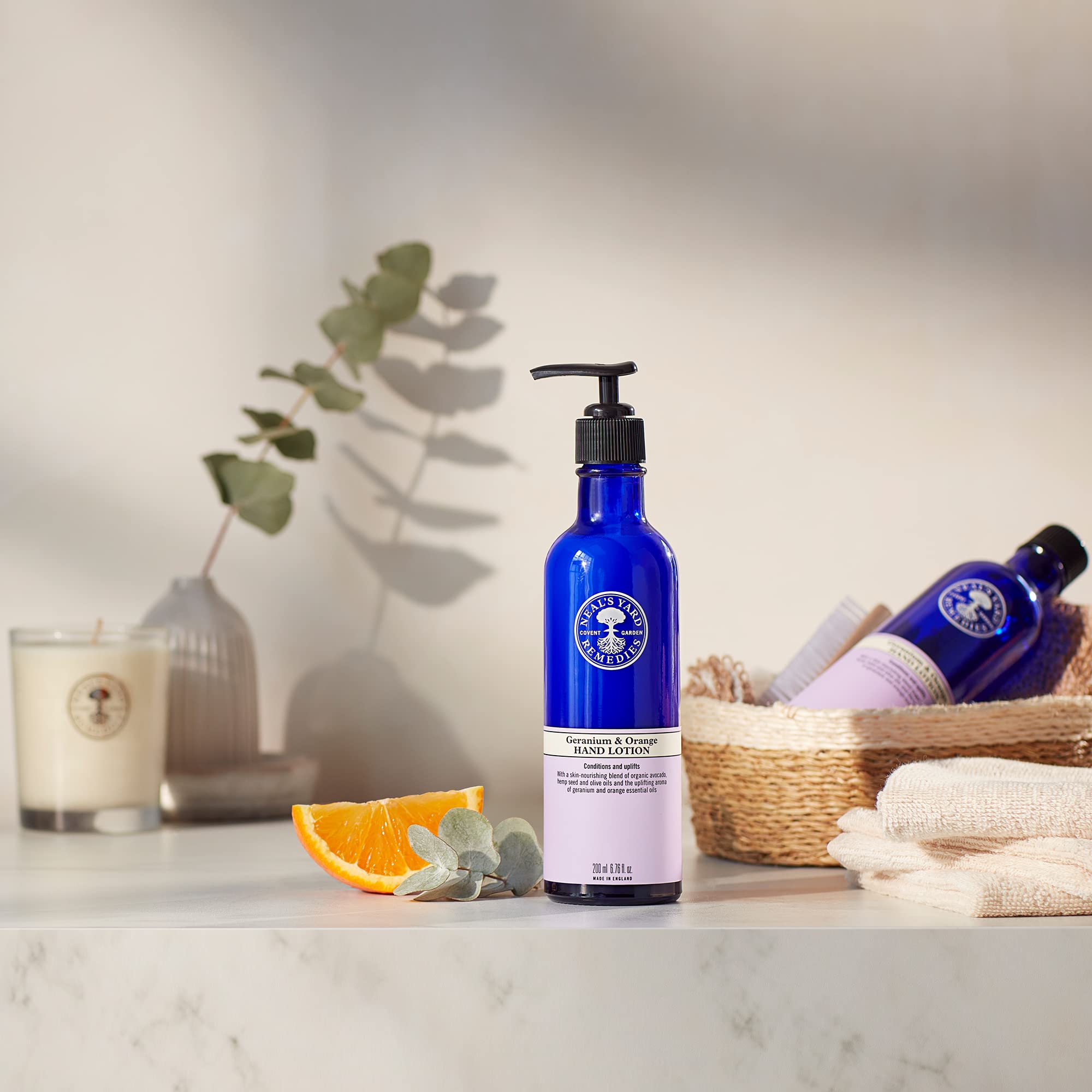 Neal’s Yard Remedies Organic Geranium & Orange Hand Lotion - No Pump Refill 3