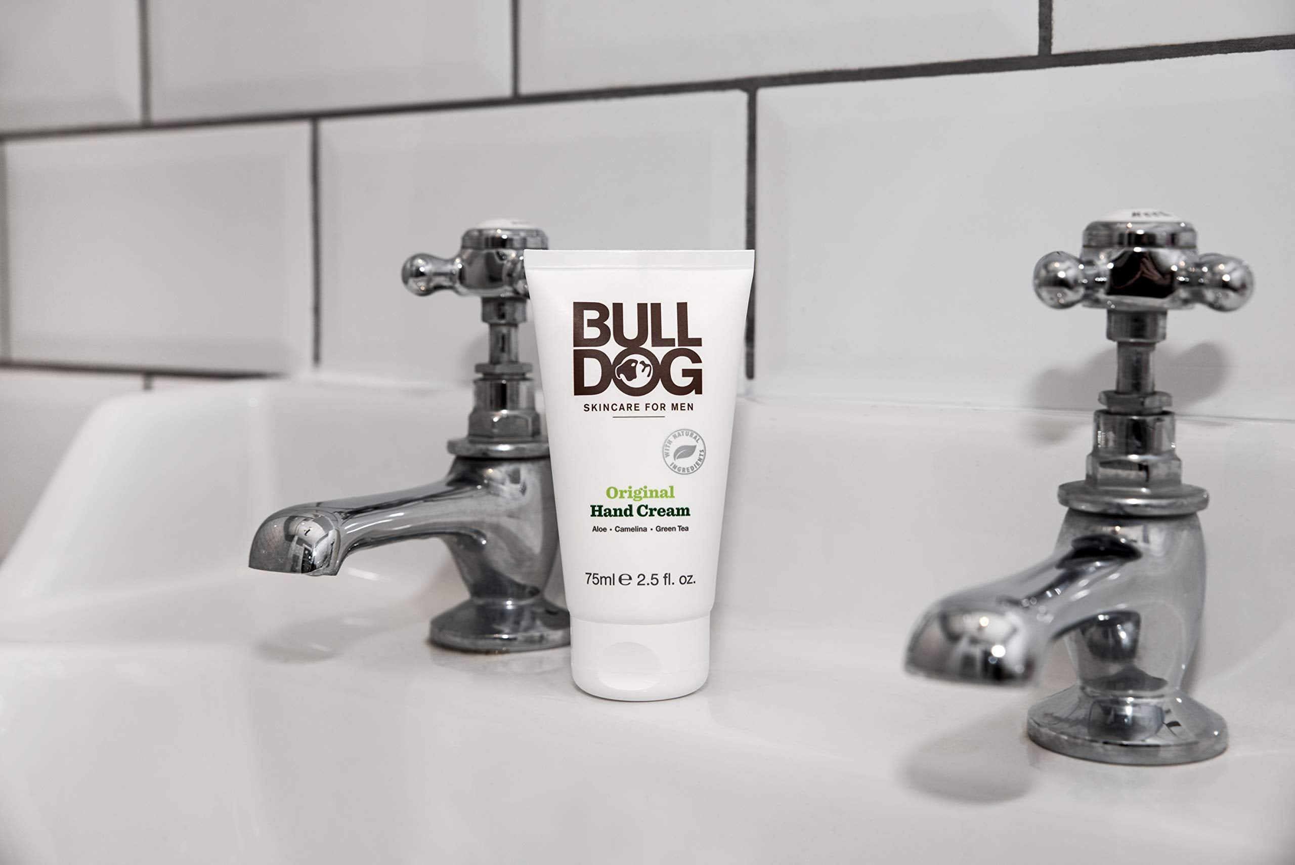 Bulldog Skincare Original Hand Cream for Dry Skin with Aloe Vera and Green Tea, 75 ml 11