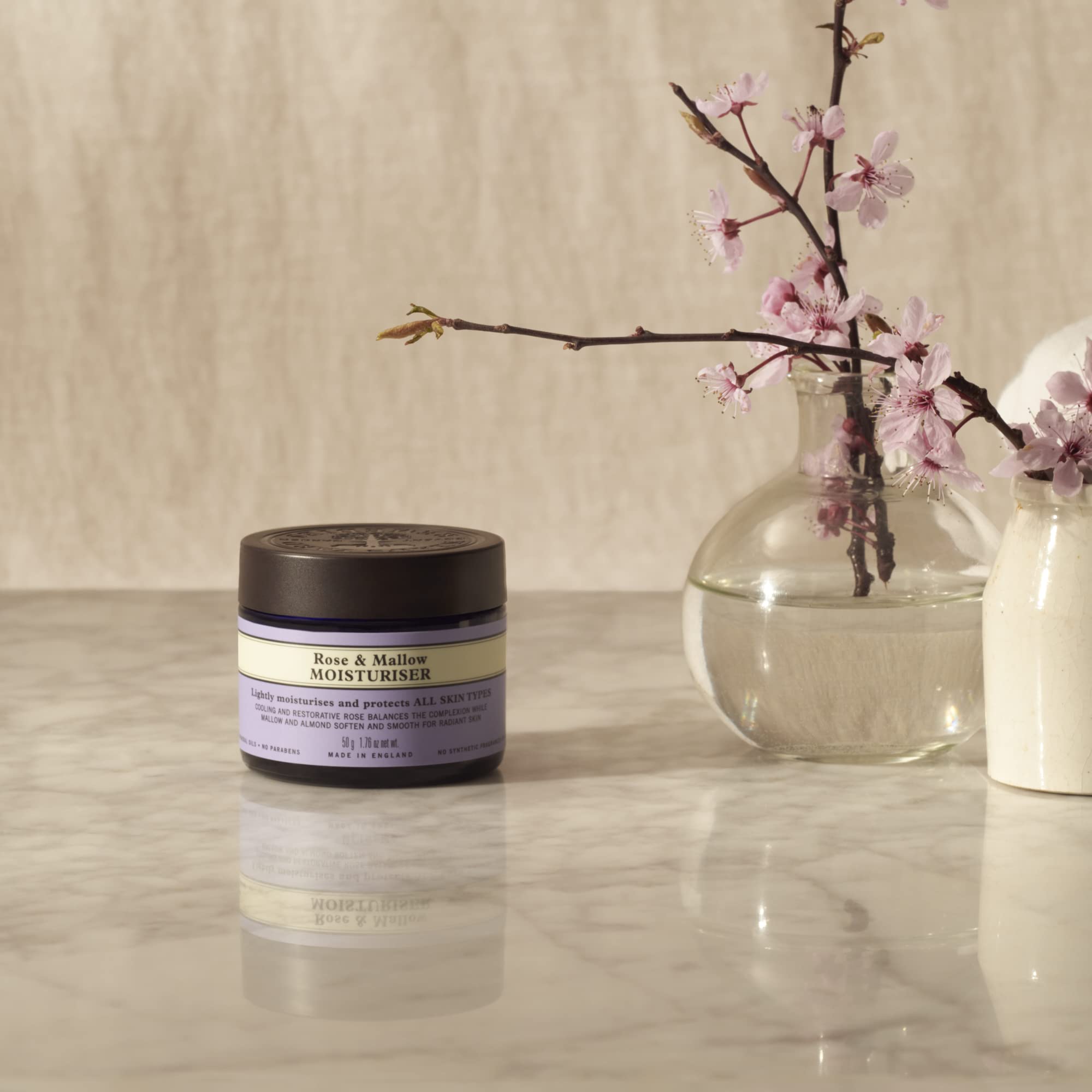 Neal's Yard Remedies Rose & Mallow Moisturiser - Rich Texture for All Skin Types 5