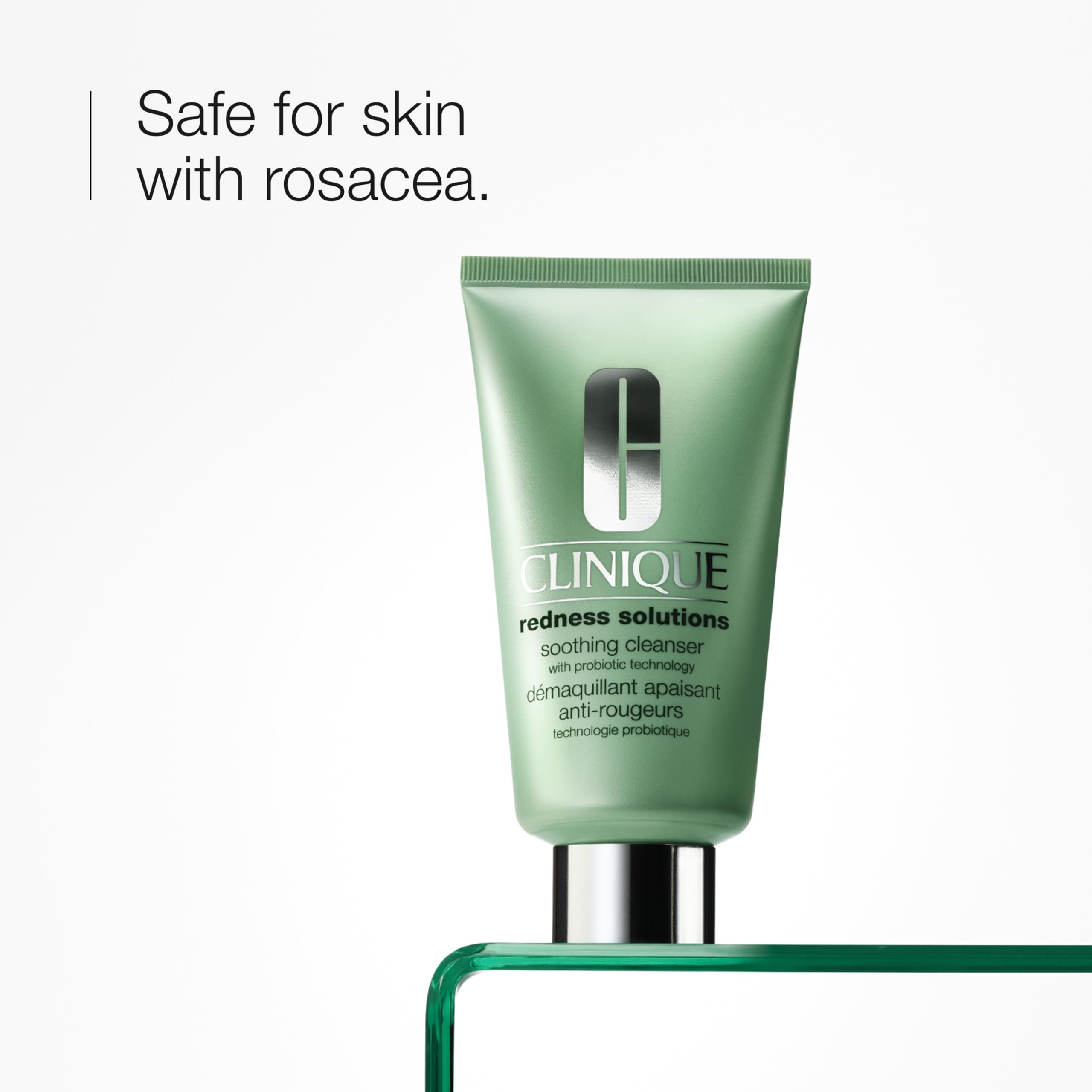 Clinique Redness Solutions Soothing Oil-Free Cream Face Cleanser