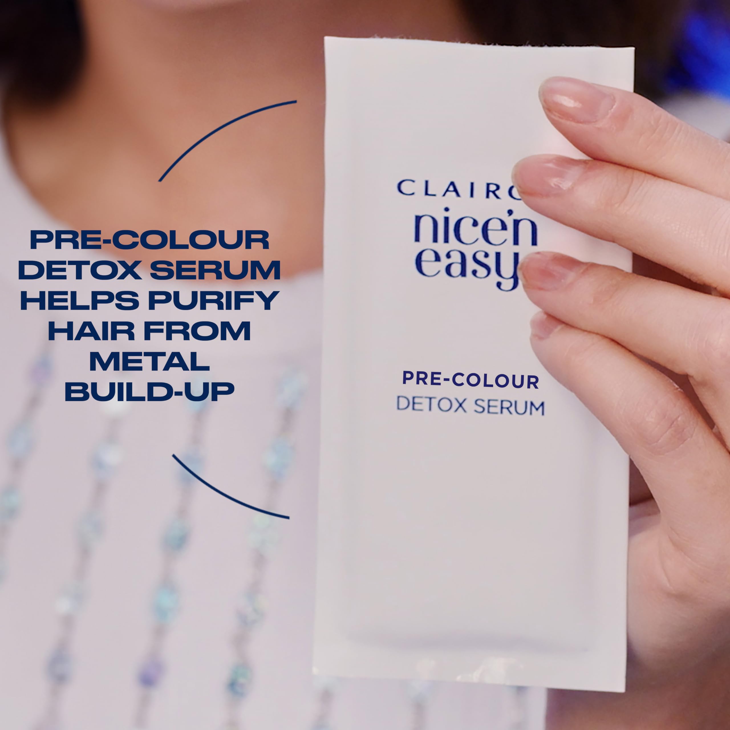 Clairol Nice n' Easy Pure Brunettes Haarfarbe | Reine und satte Brauntöne | Geschmeidige, natürliche Haarfarbe | Mit Vorfärbeserum | 100 % Grauabdeckung | 6,5PB Hellstes Lattebraun | Permanente Haarfarbe 4