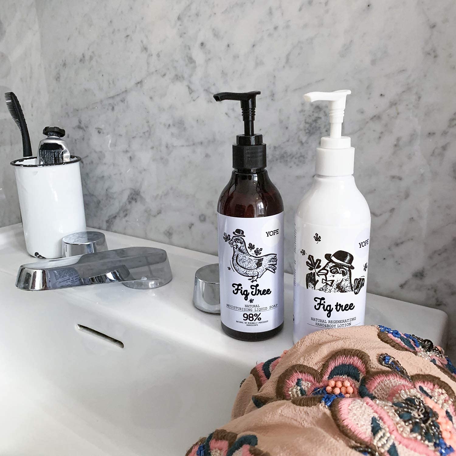 YOPE Moisturising Liquid Hand Wash with Allantoin, Vitamin B5, Fig Tree Scent 500 ml 4