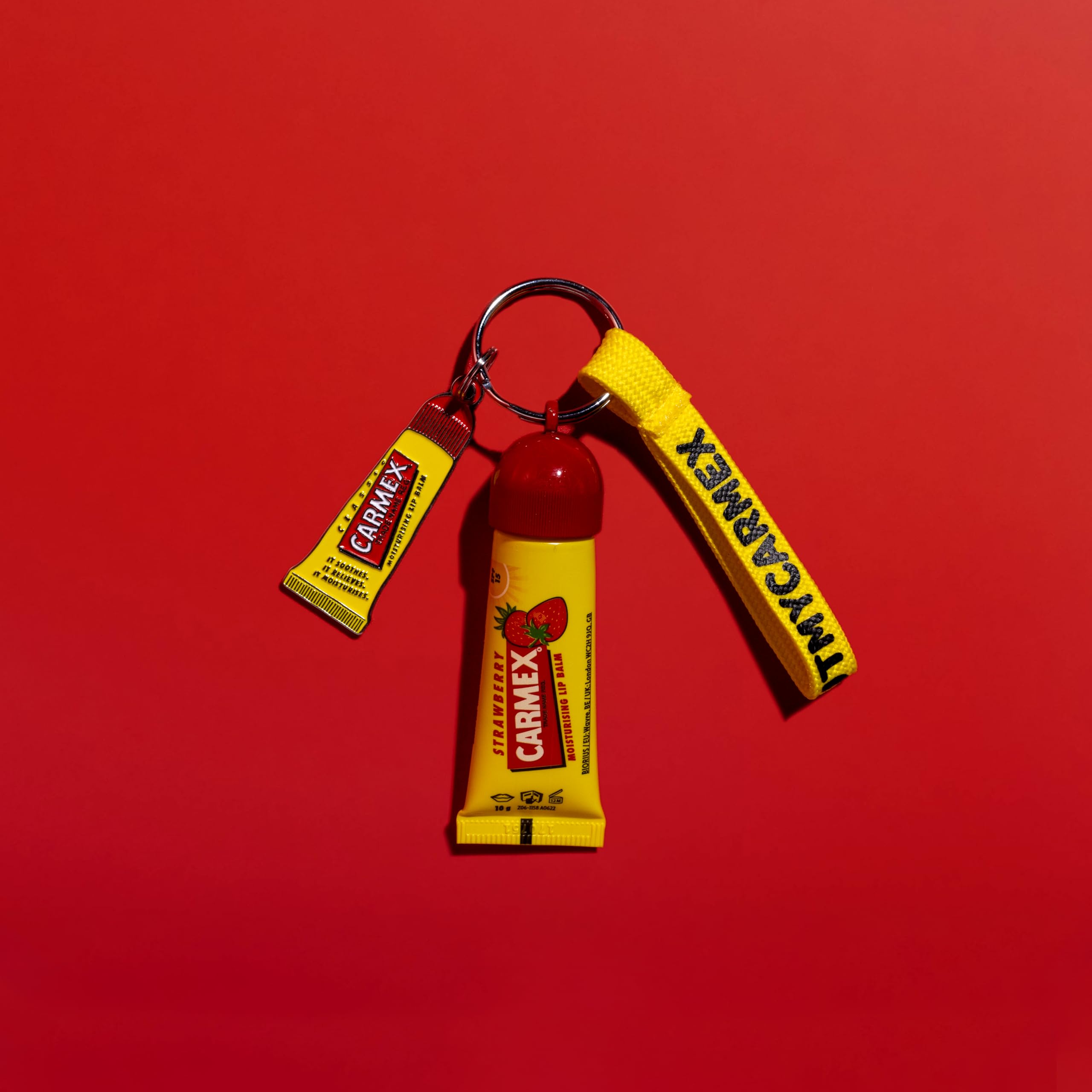 CARMEX Limited Edition Keyring Set with SPF 15 Strawberry Lip Balm Tube 4