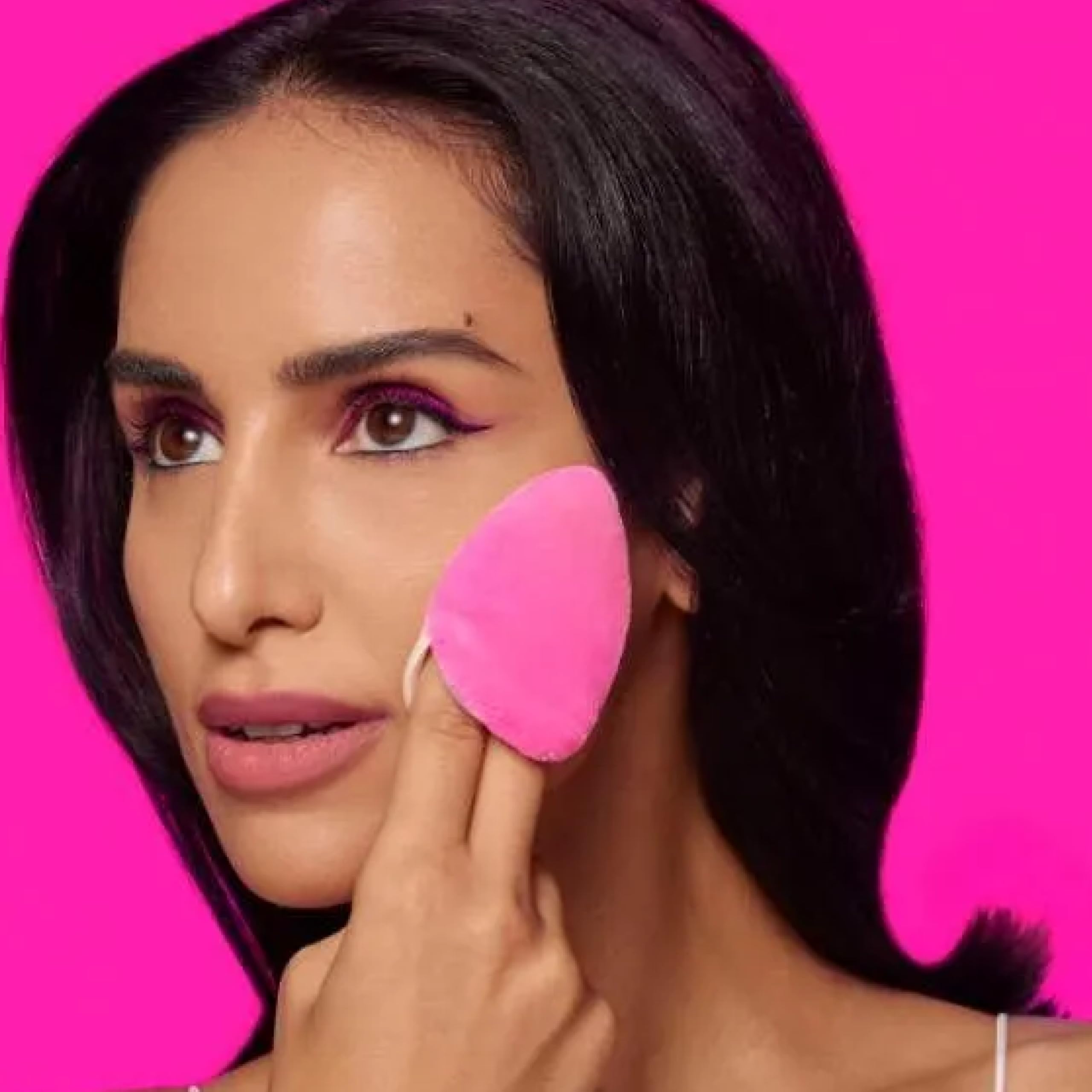 BeautyBlender Power Pocket Puff for Loose & Powder Foundation Application 7