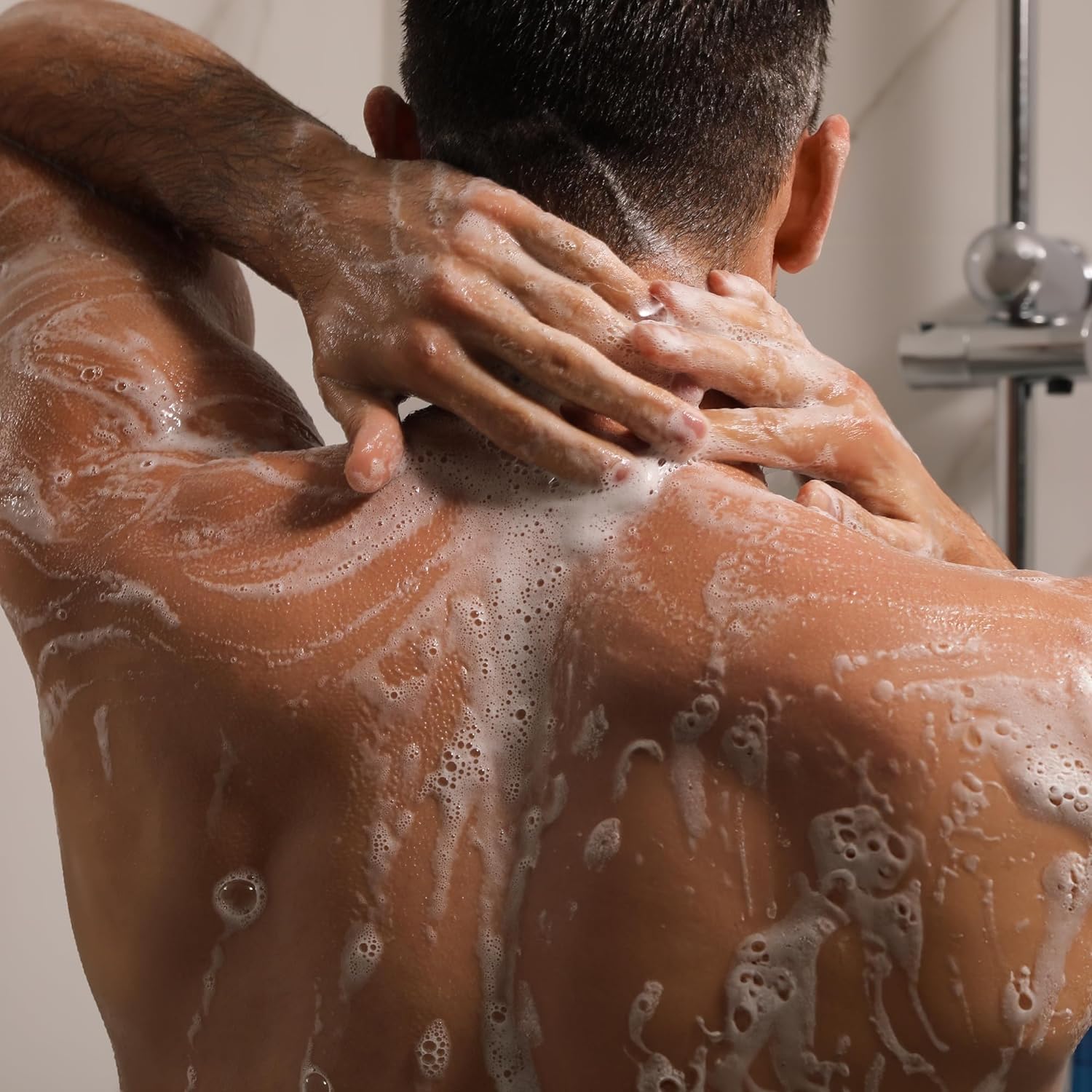 CREMO – Kühlendes Duschgel für Männer – Erfrischendes Duschgel mit Zitrus- und Minzduft – 473 ml 6