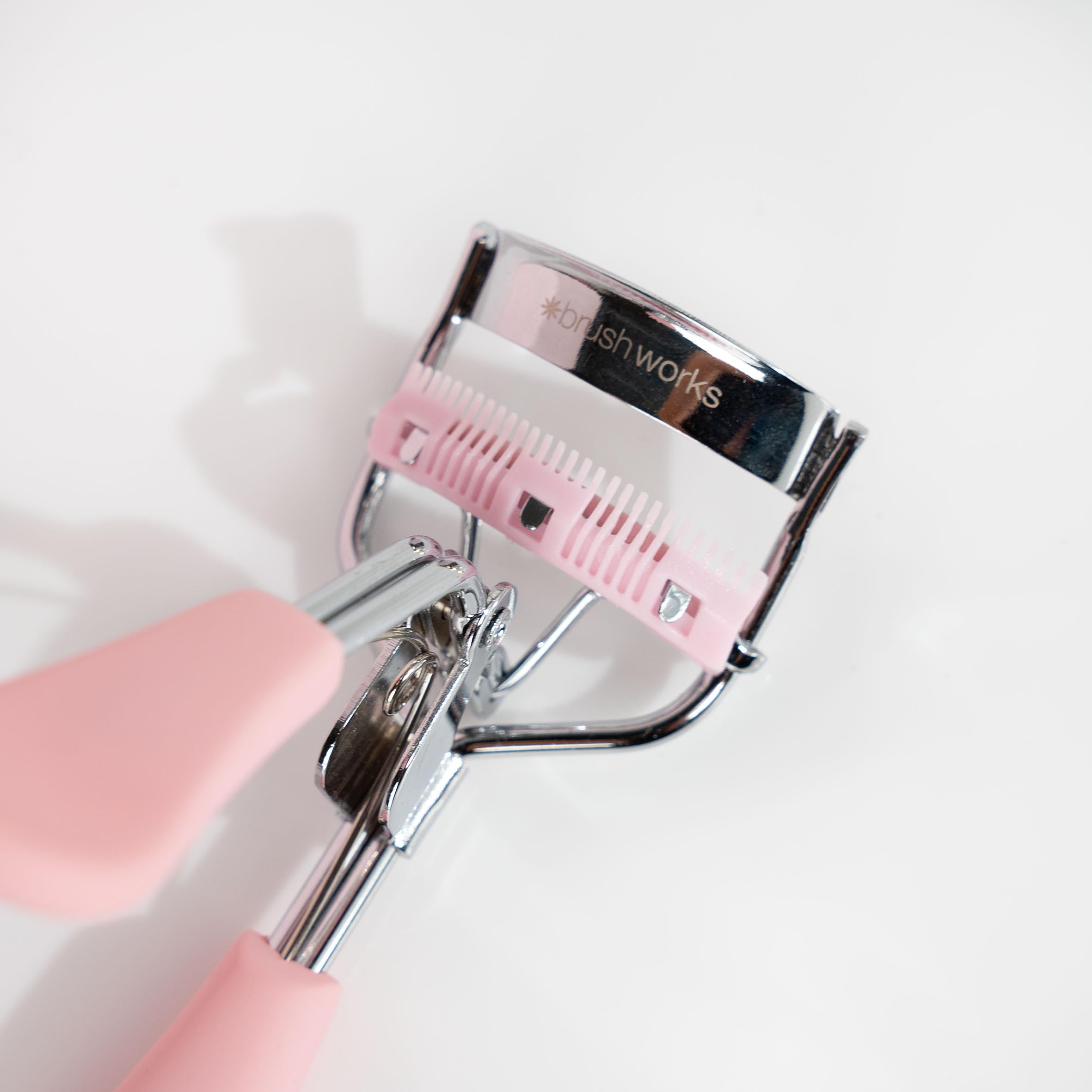 Brushworks Pro Lash Eyelash Curler with Built-In Comb for Lift & Definition 9