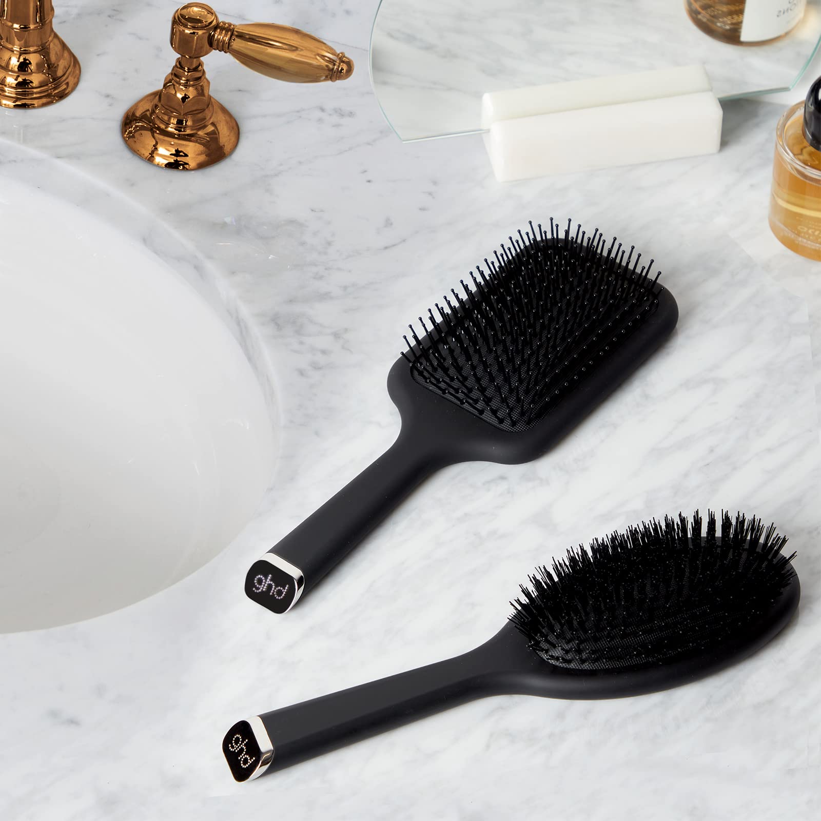 ghd The Dresser Oval Hair Brush for Smoothing and Detangling 5