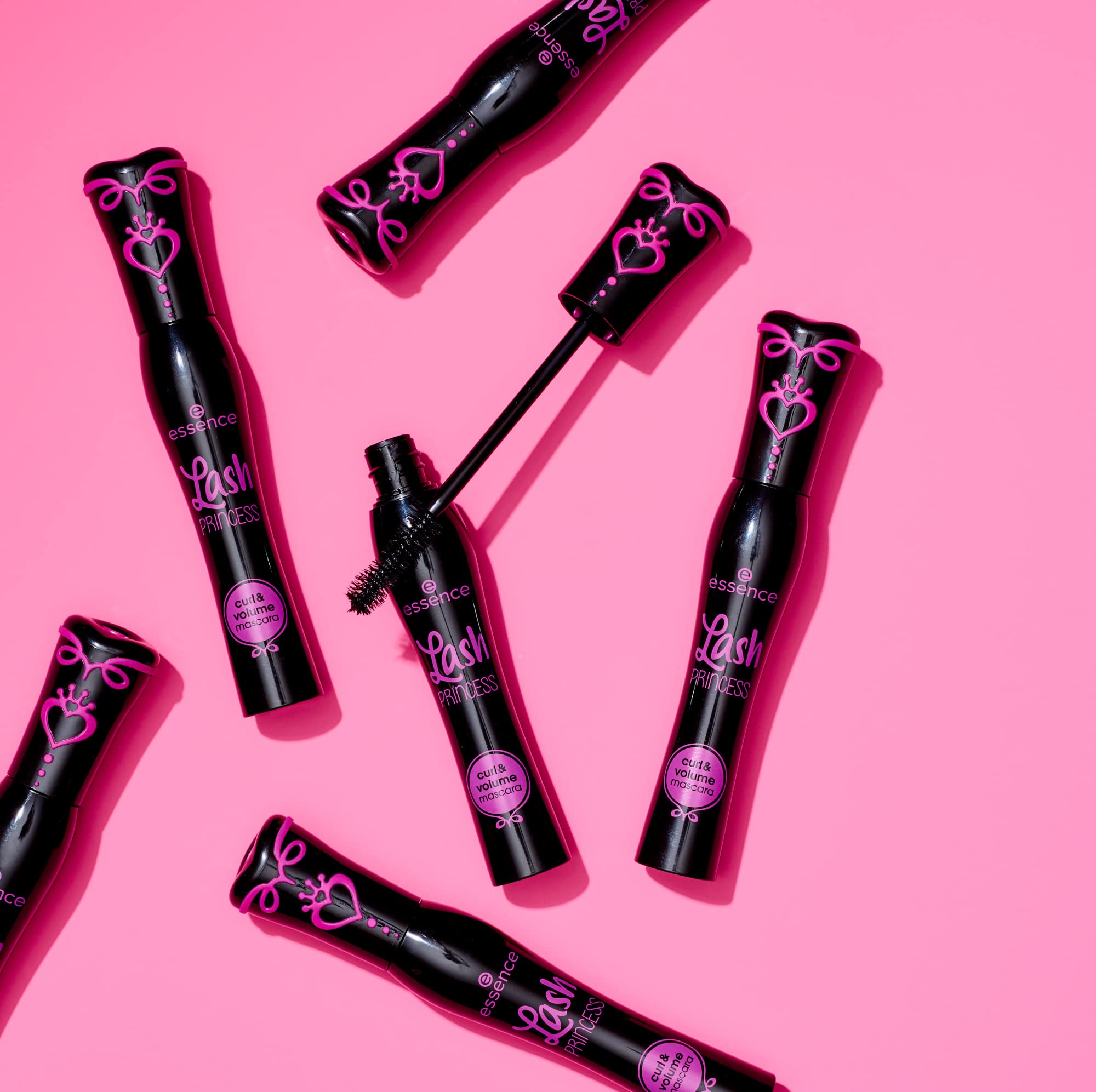essence Lash PRINCESS Curl & Volume Mascara for Instant Curl and Breathtaking Volume 9