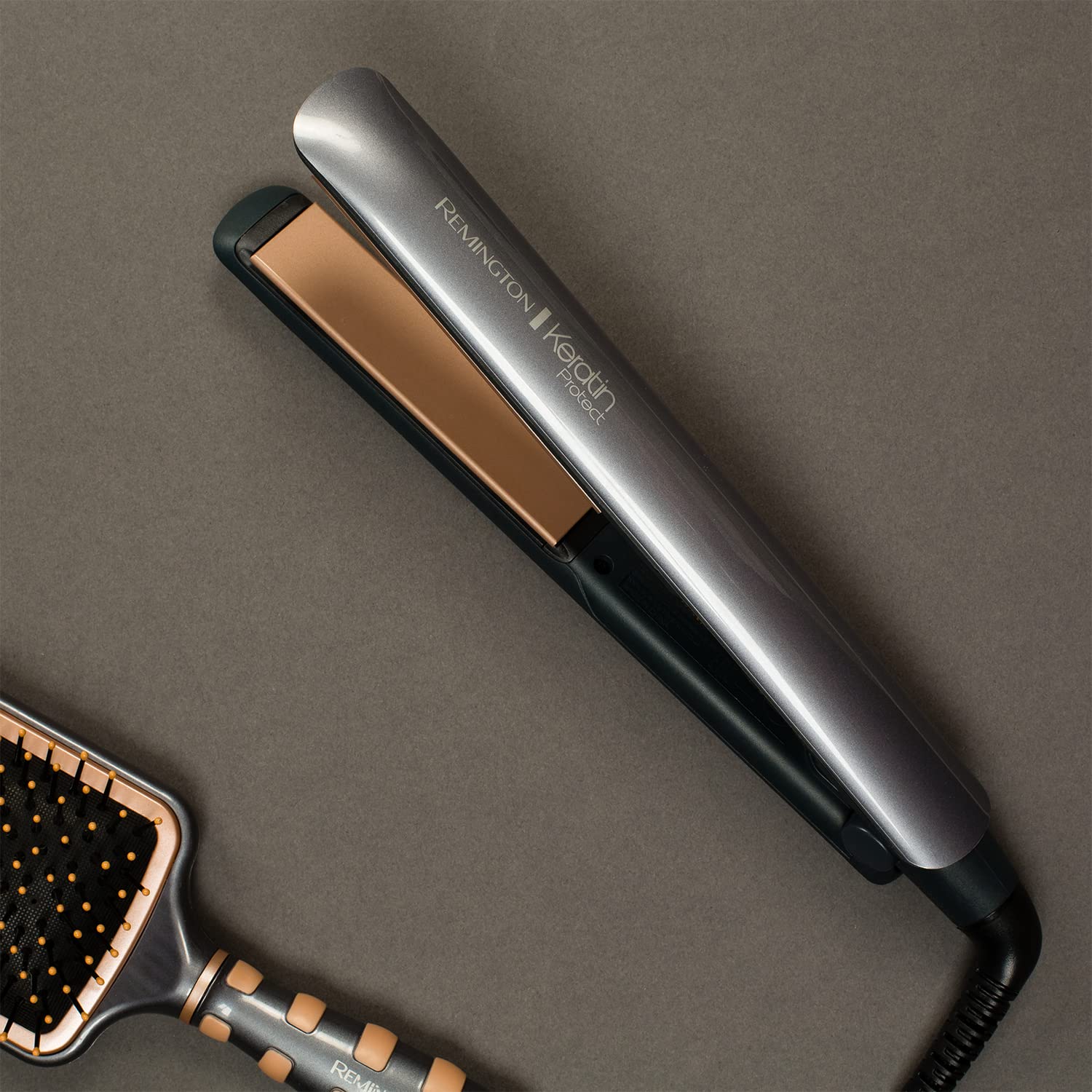 Remington Keratin Protect Intelligent Hair Straightener with Heat Sensor 6