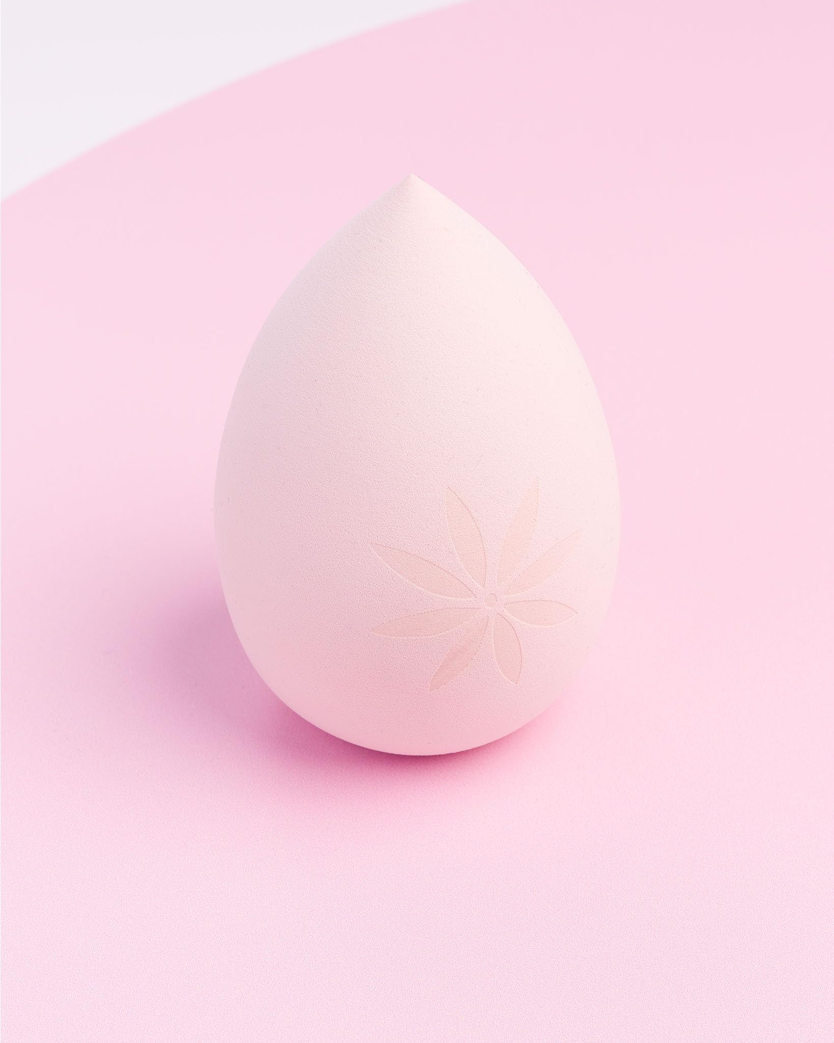 Brushworks XL Complexion Sponge – Extra Large Ultra-Soft Makeup Blender for Face & Body 3