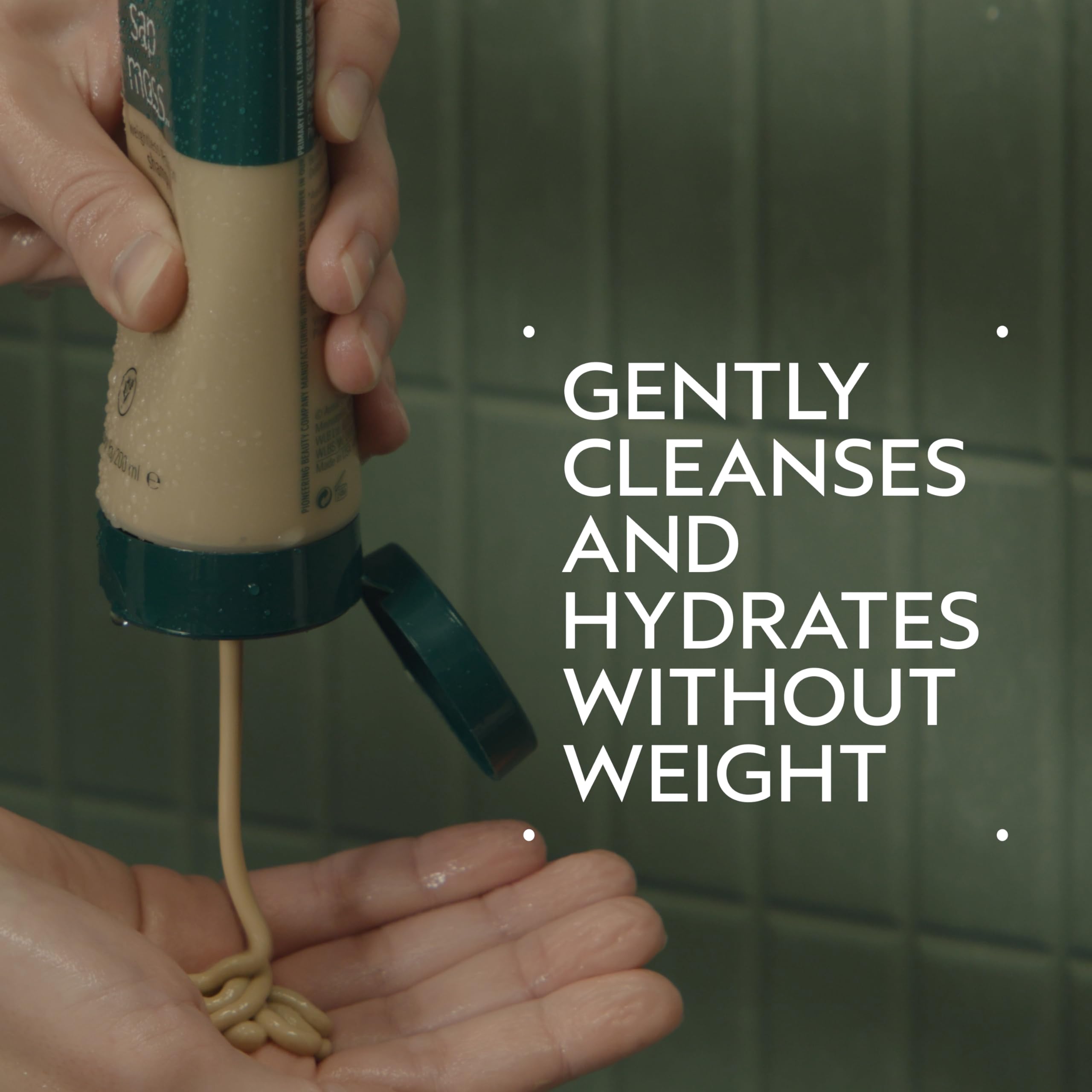 Aveda Sap Moss Weightless Hydration Shampoo | Gently Cleanses