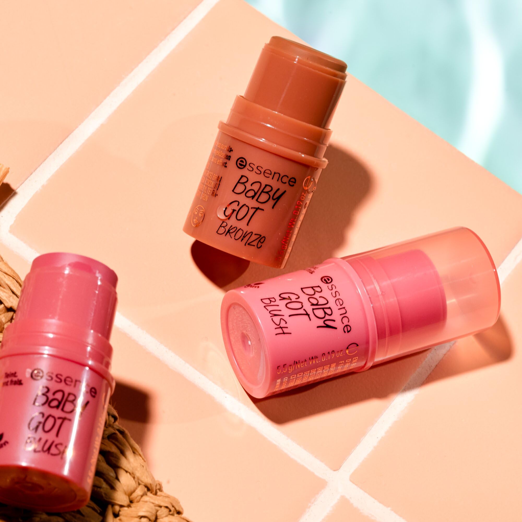 essence baby got bronze bronzing stick - Natural, Dewy Finish for a Softly Tanned Look 7