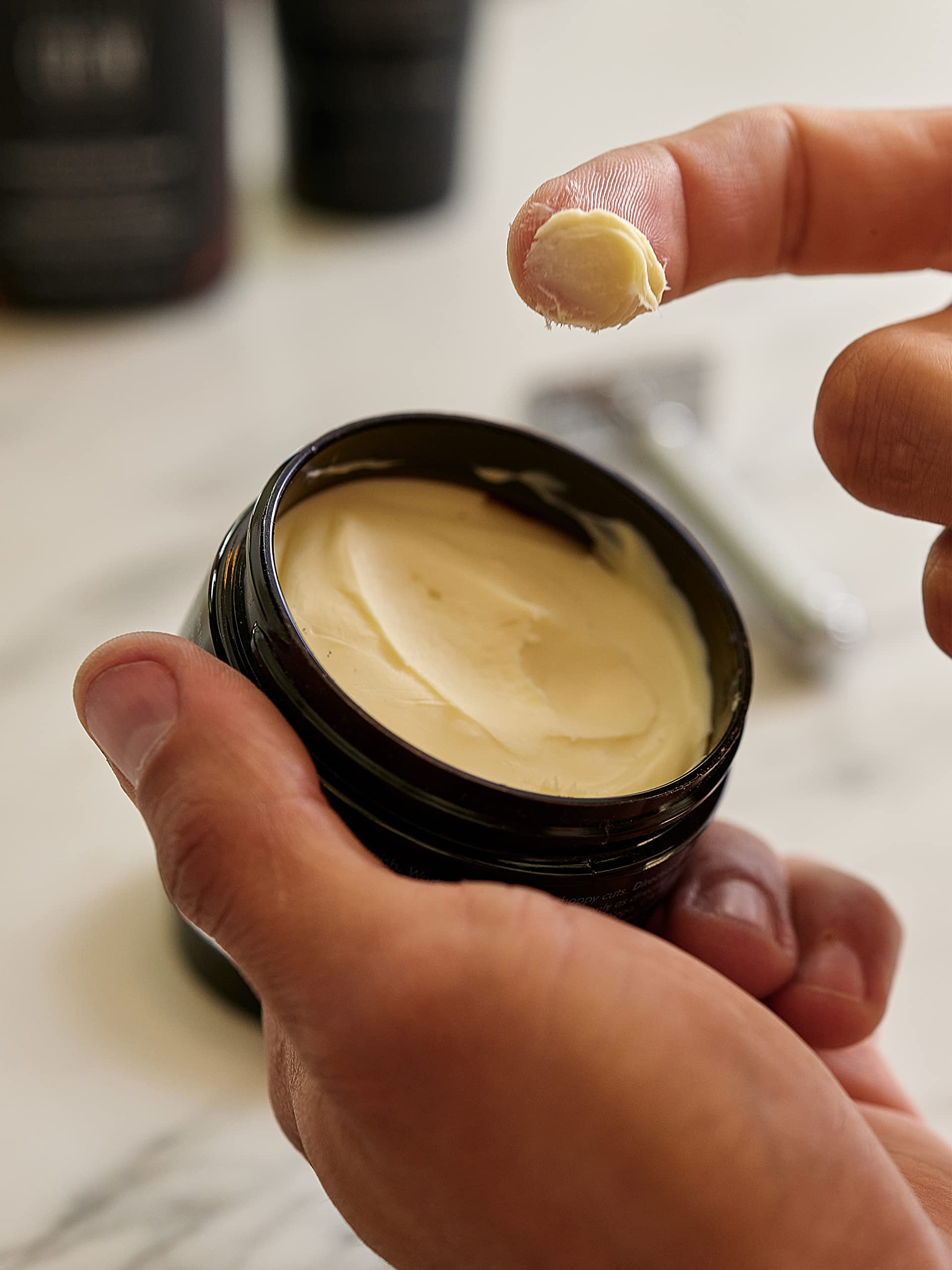 American Crew Fiber Hair Styling Wax for Men - High Hold, Low Shine, Thickening & Texture, 85 g 5