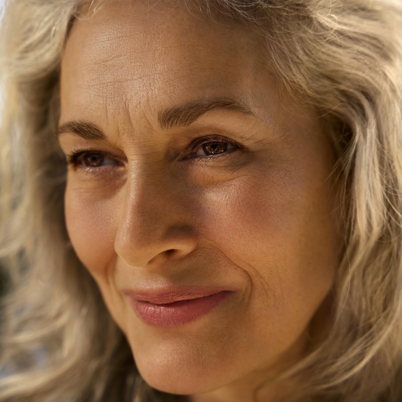 Weleda Contouring Night Face Cream with Blue Gentian & Edelweiss for Wrinkle Reduction 6