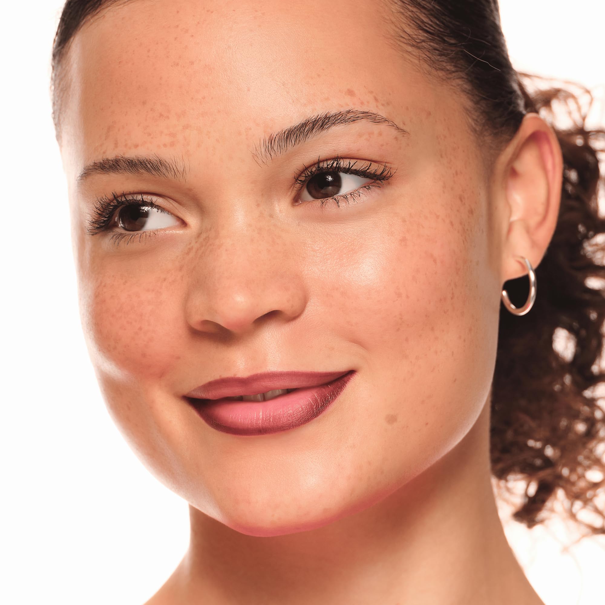 Essence Tattoo Line n' Stain! Longlasting Defining Lip Liner with Intense Color 6