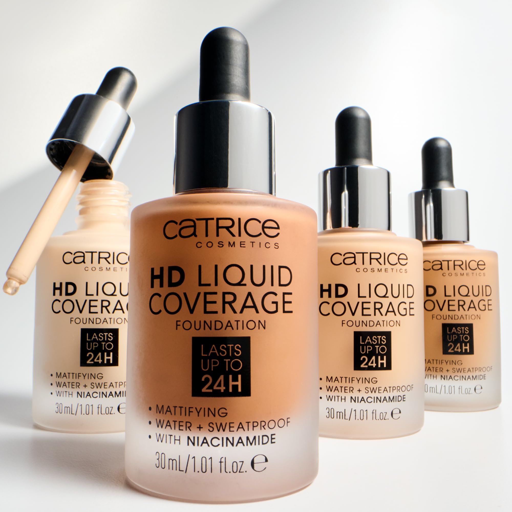 CATRICE HD Liquid Coverage Foundation 034 Medium Beige - 24H Wear, Niacinamide Enriched 9