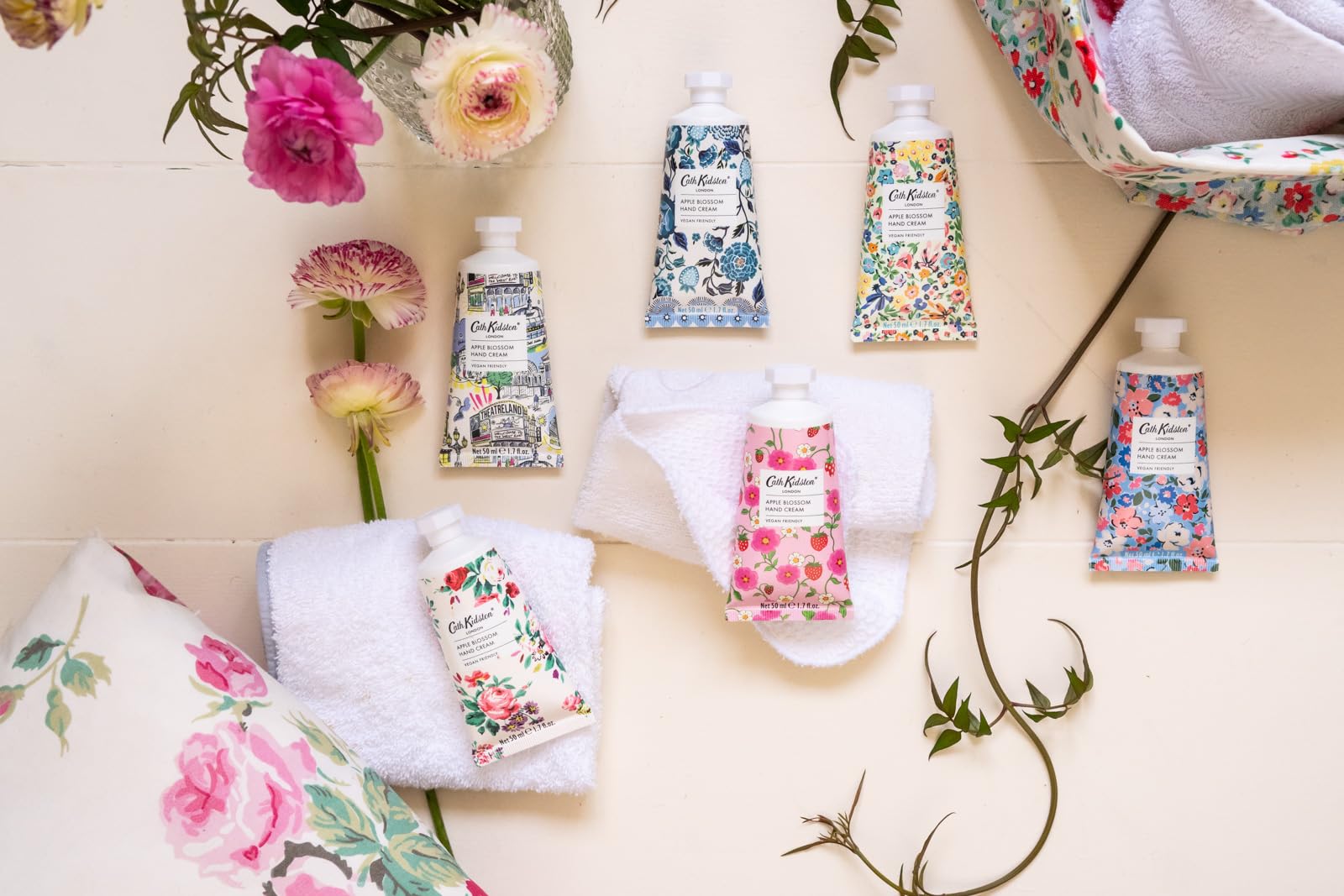 Cath Kidston Hand Cream 50ml with Shea Butter, Vitamin E, Apple Blossom & Elderflower Scent 7