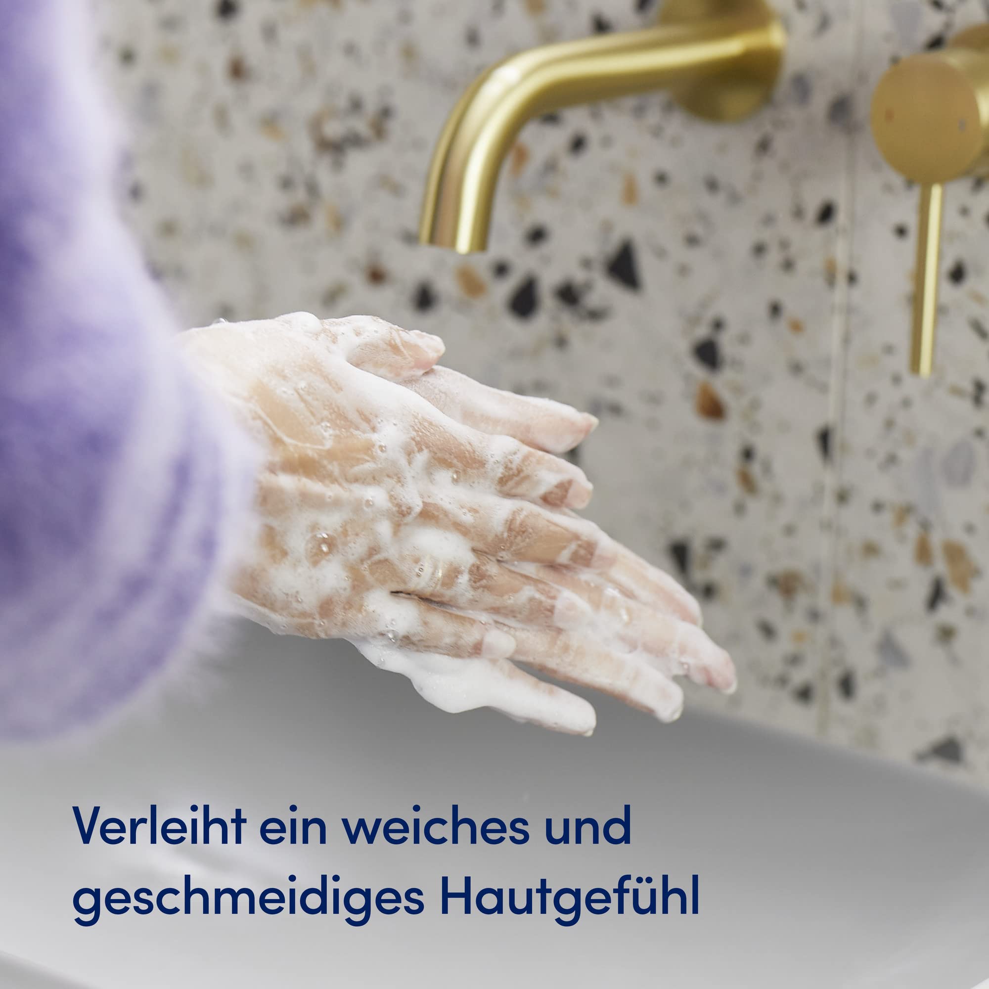 Dove Beauty Cream Bar Hand Soap with 1/4 Moisturising Cream for Soft Hands 90g 5