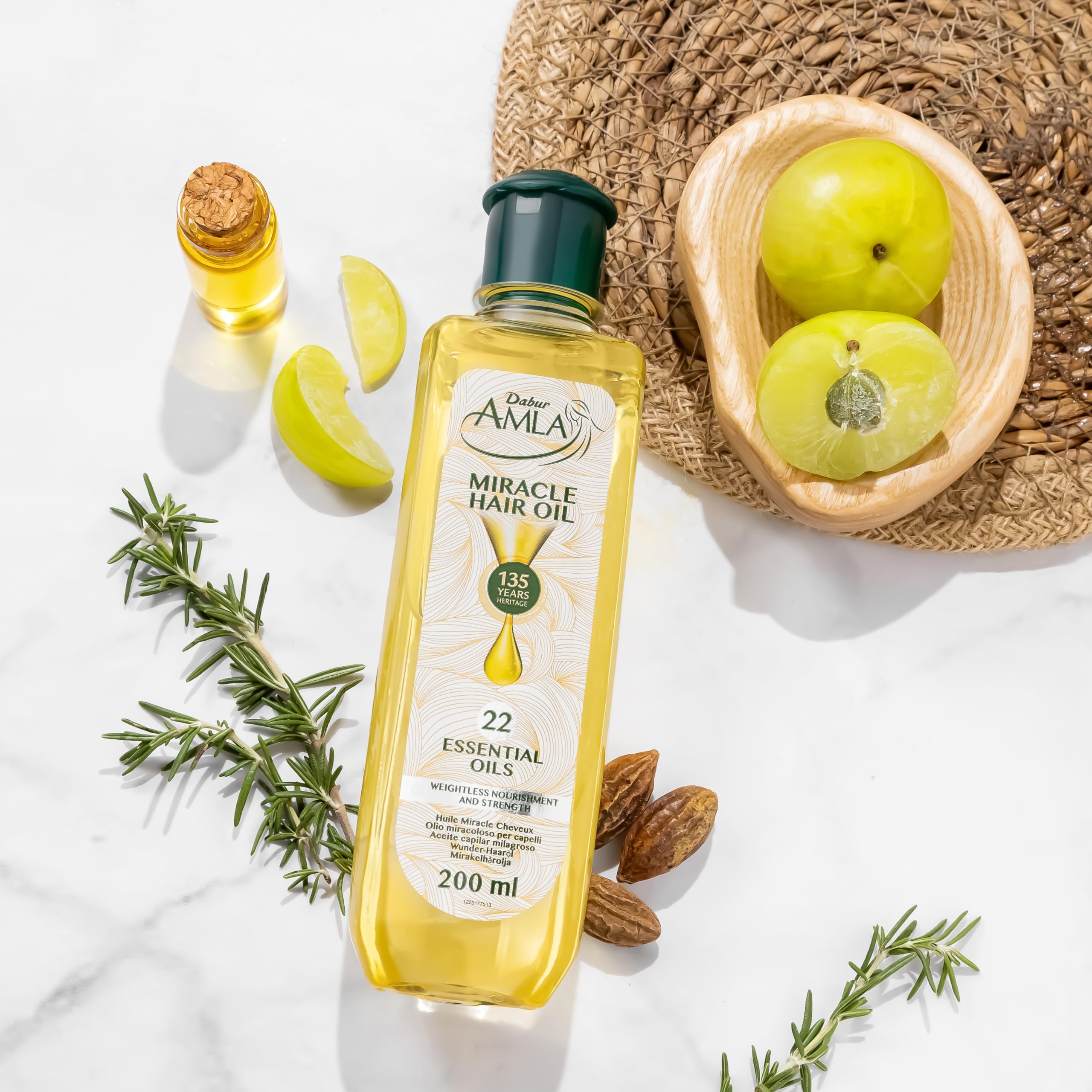 Dabur Amla Miracle Oil 200ml | Infused with 22 Ayurvedic Essential Oils | Vegan 3