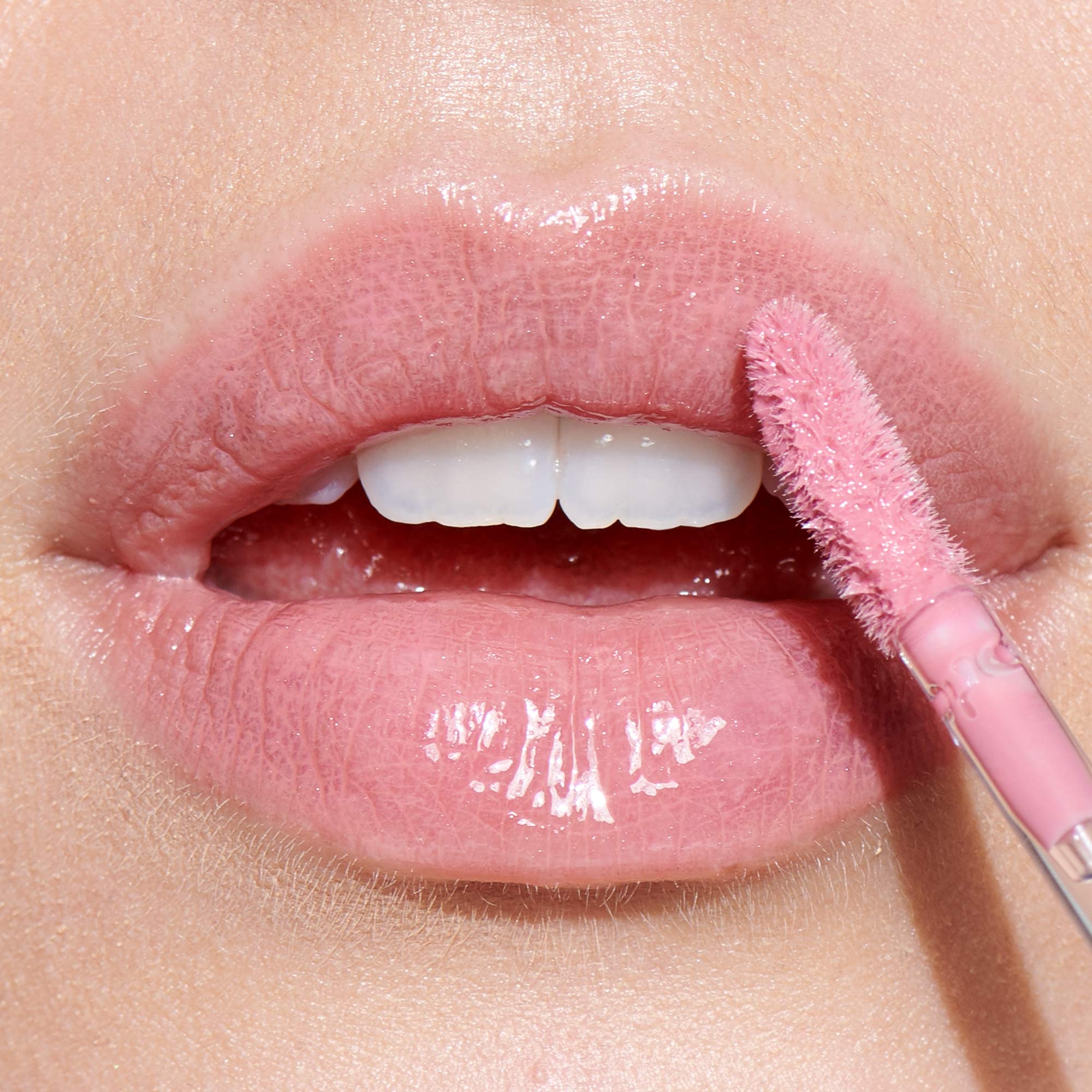e.l.f. Lip Plumping Gloss in Sparkling Rosé - High-Shine, Volumizing, Hydrating 9