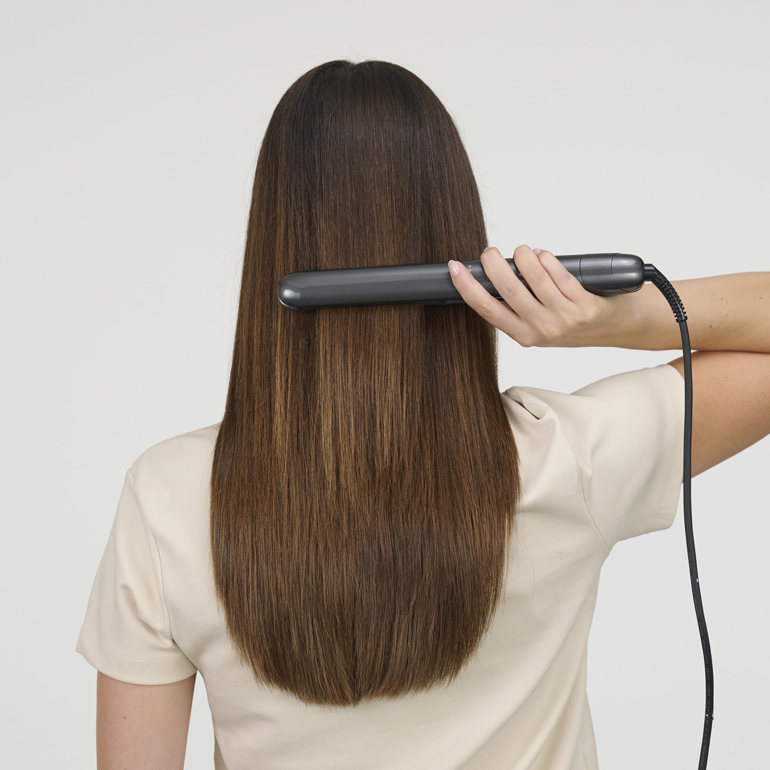 BaByliss Titanium Shine Hair Straighteners with Ionic Technology and 5 Heat Settings 3