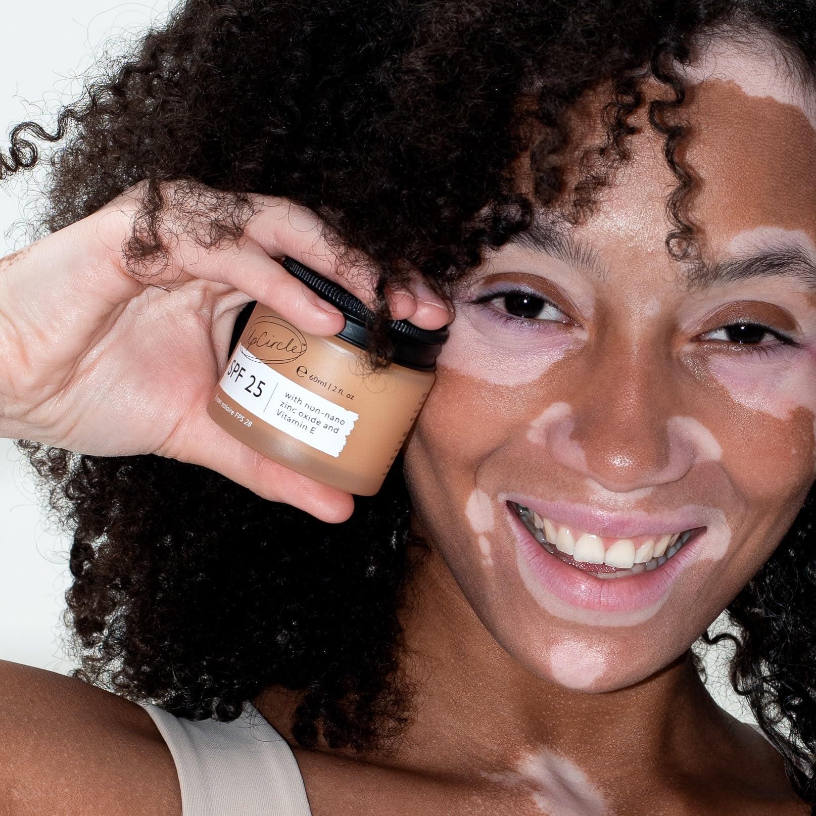 UpCircle SPF 25 Mineral Sunscreen with Upcycled Raspberry Seed Oil - Reef-Safe 4