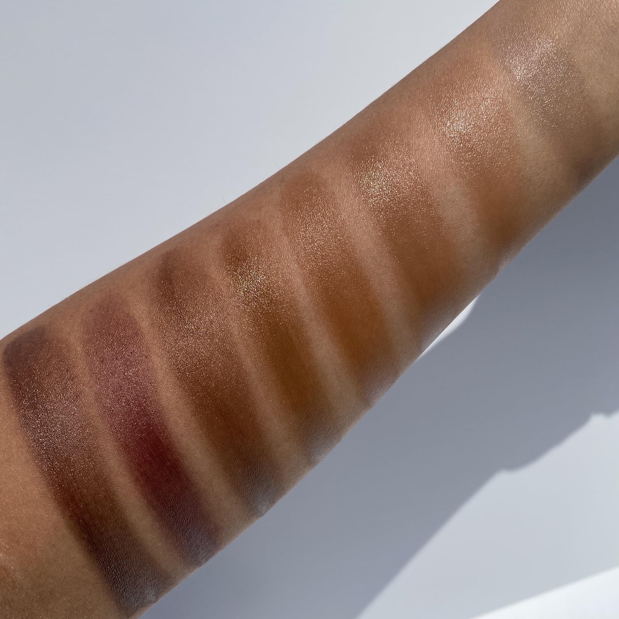 e.l.f. Putty Bronzer in Tan Lines - Creamy, Buildable Color with Argan Oil & Vitamin E 4