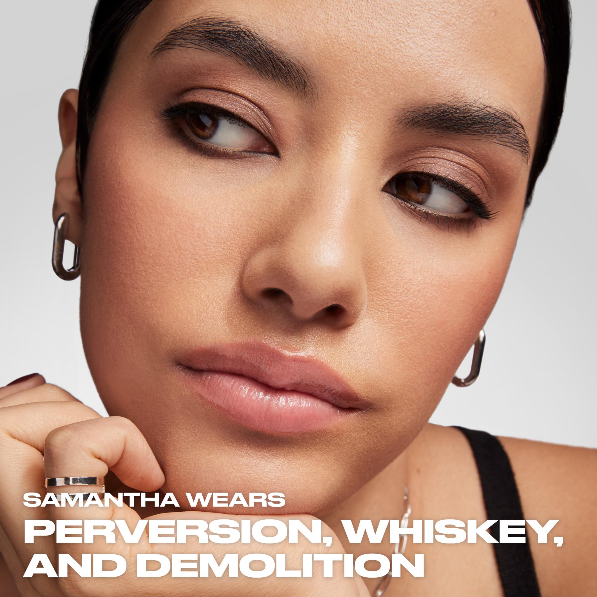 Urban Decay 24/7 Glide-On Eye Pencil, preisgekrönter, wasserfester und wischfester Eyeliner, intensive, langanhaltende Farbe, ultra-cremige und leicht verblendbare Formel, Zero Zealous Black, 1,2 g 9