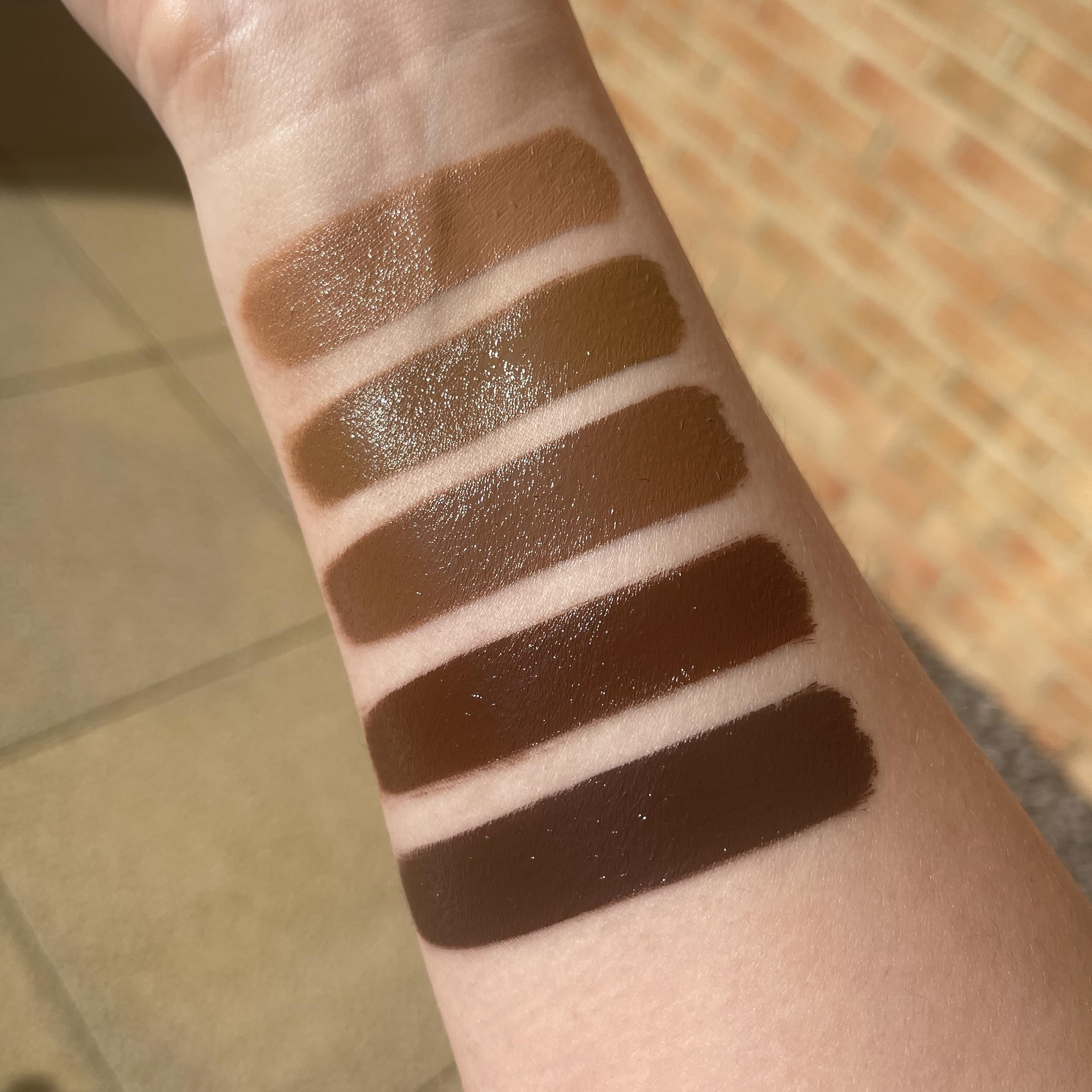 Revolution Beauty London Ultra Cream Bronzer - Light Shade for Light Skin Tones 4