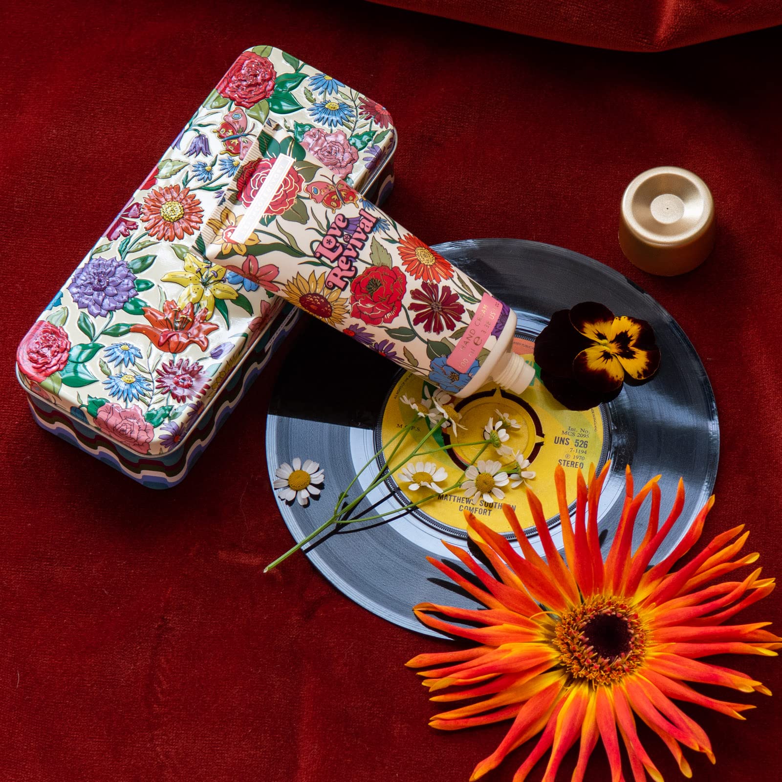 Heathcote & Ivory Vegan Hand Cream 100ml with Shea Butter & Calming Essential Oils in Reusable Tin 5